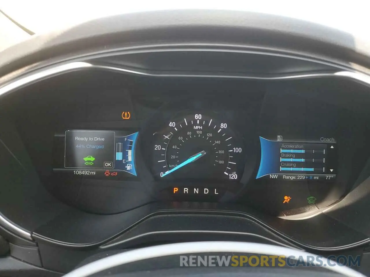 9 fotografías del automóvil dañado 3FA6P0SU6KR183595 FORD FUSION 2019