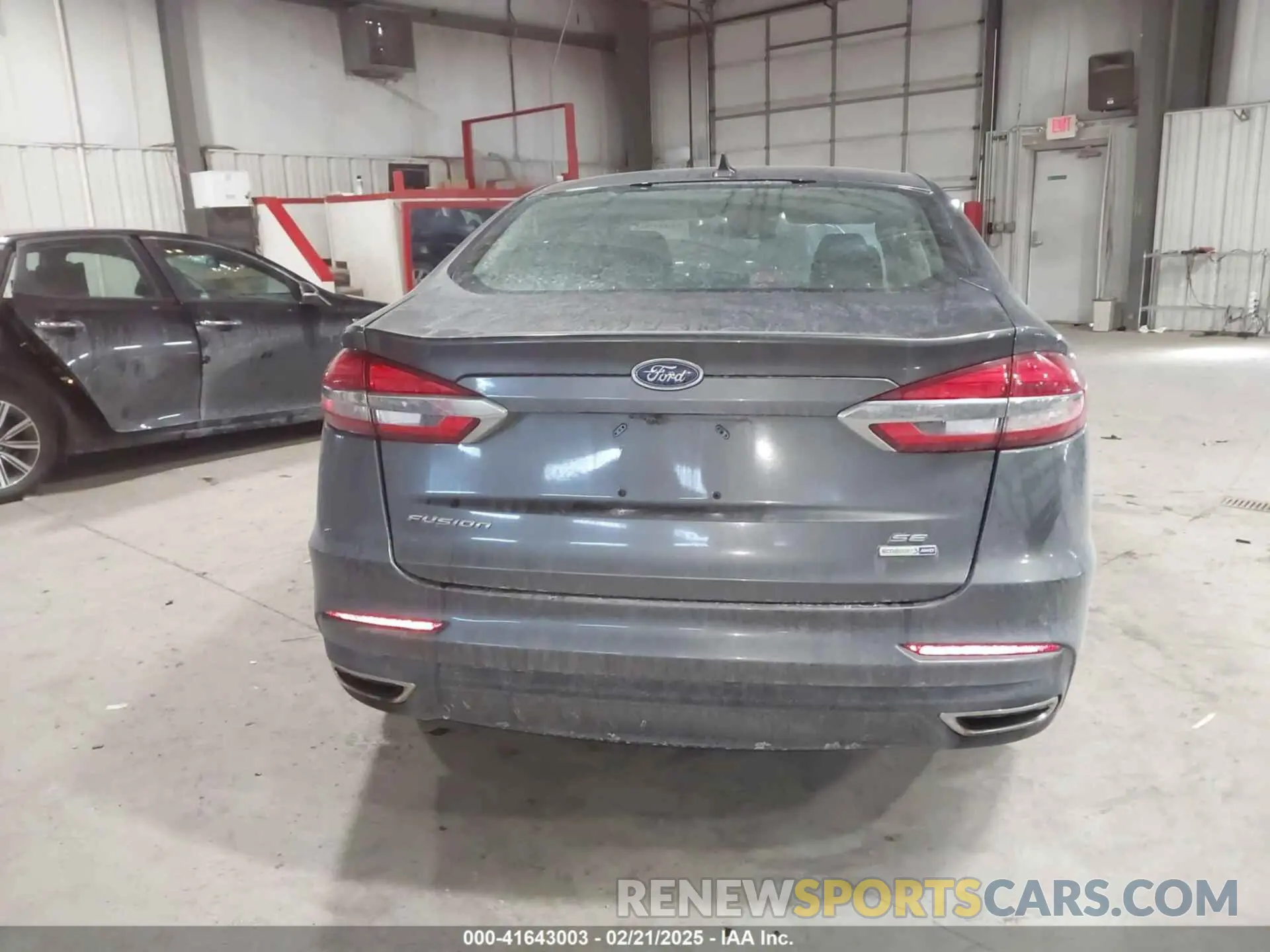 16 fotografías del automóvil dañado 3FA6P0T90KR237659 FORD FUSION 2019