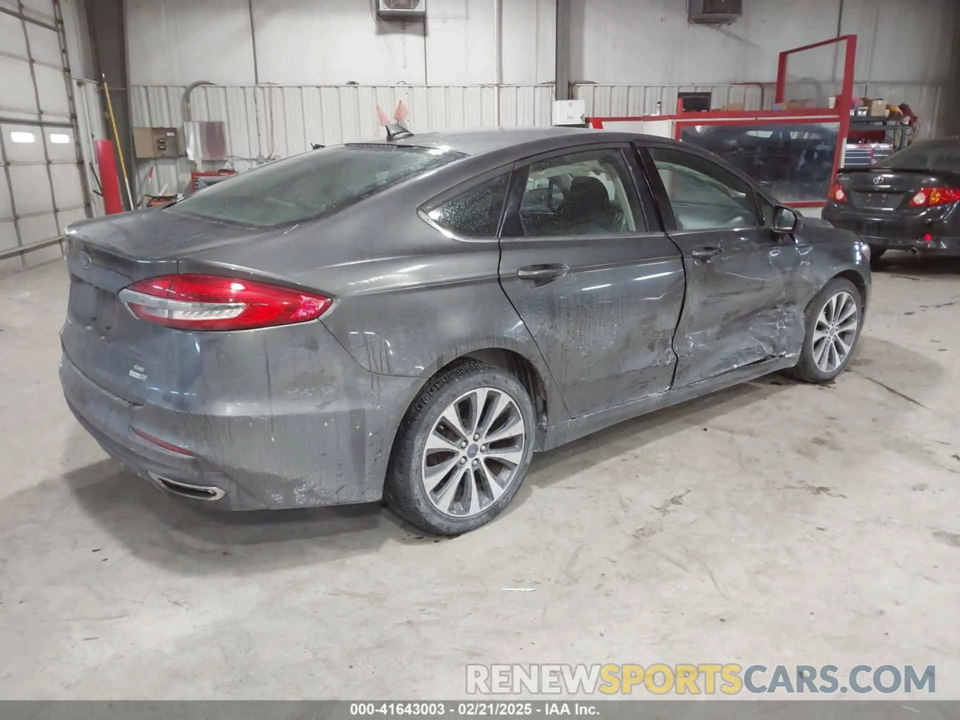 4 fotografías del automóvil dañado 3FA6P0T90KR237659 FORD FUSION 2019
