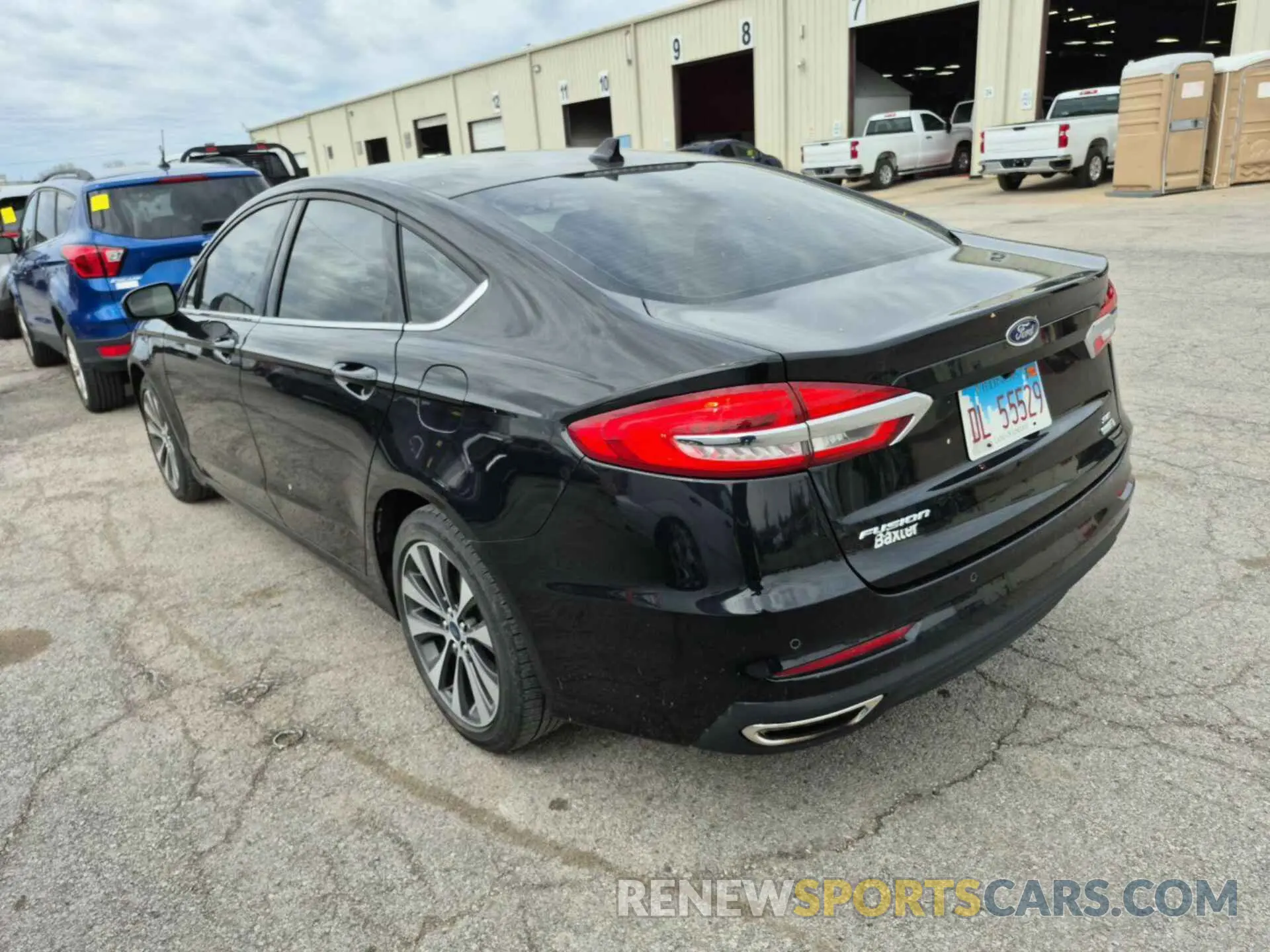 15 fotografías del automóvil dañado 3FA6P0T90KR239797 FORD FUSION 2019