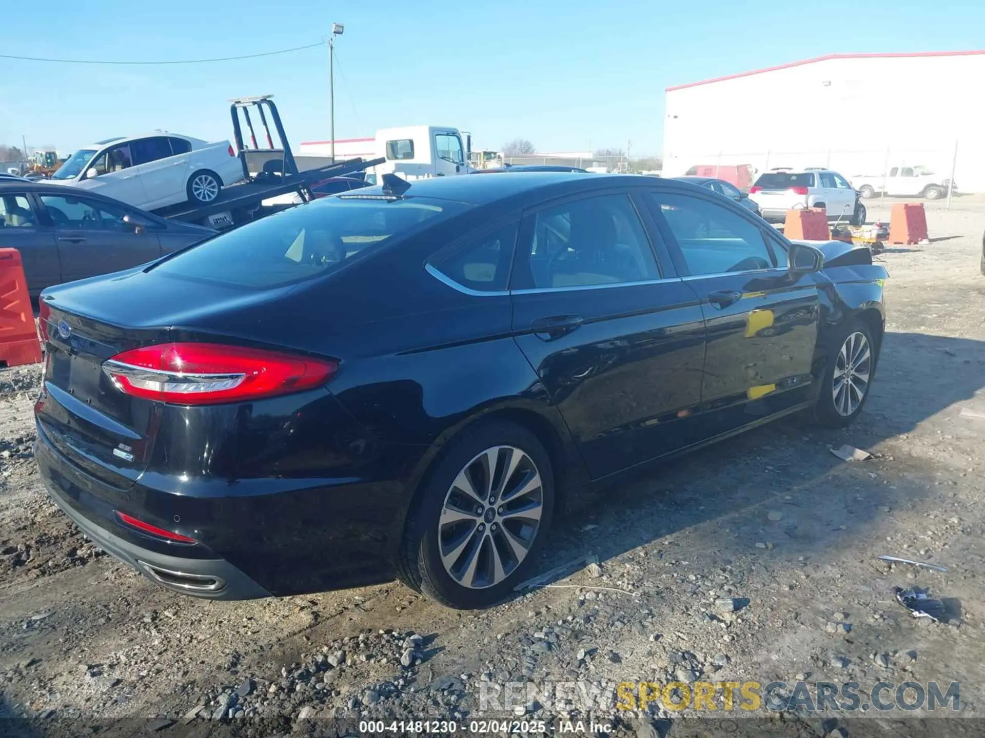 4 fotografías del automóvil dañado 3FA6P0T90KR253697 FORD FUSION 2019