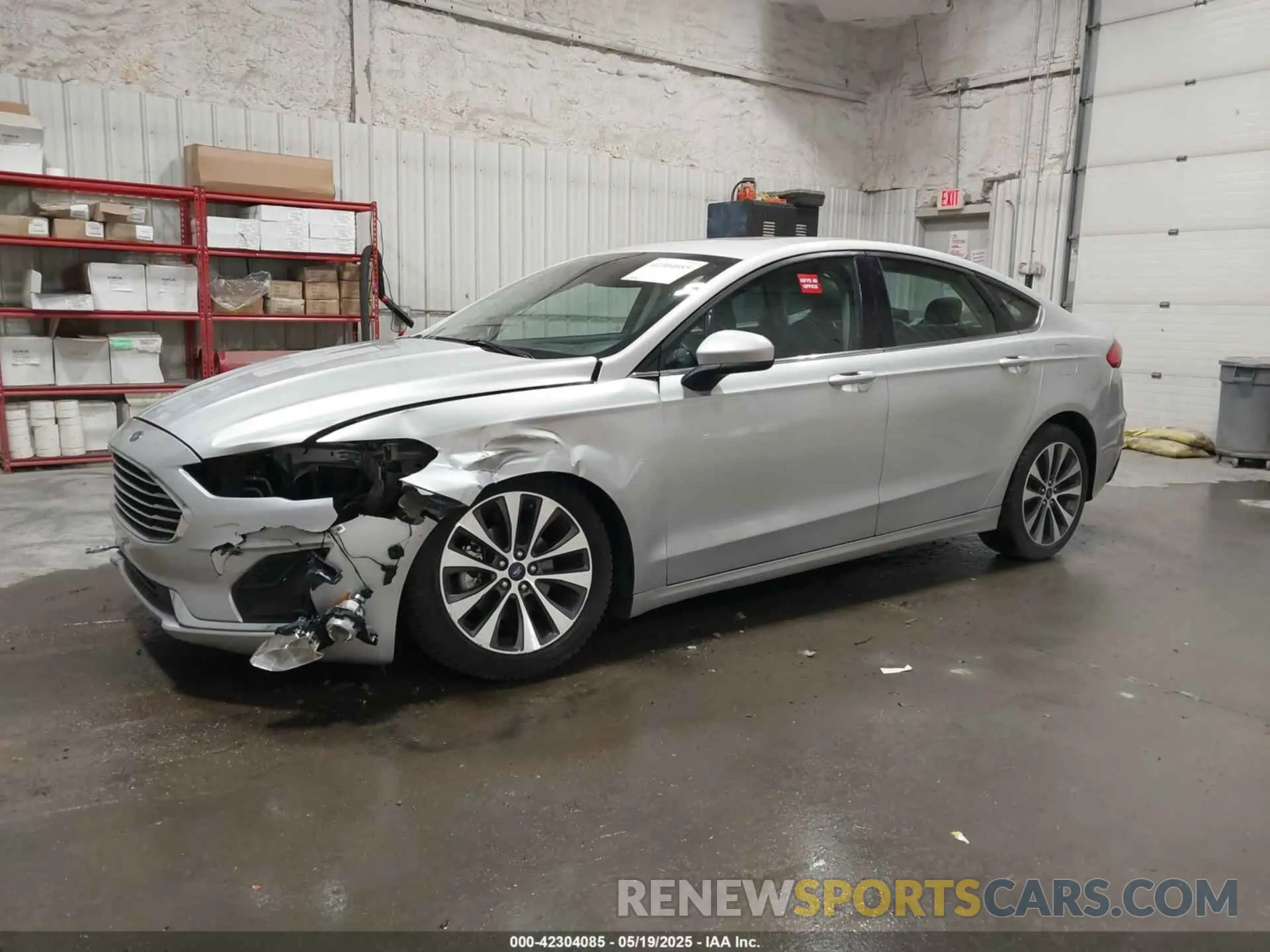 2 fotografías del automóvil dañado 3FA6P0T92KR261140 FORD FUSION 2019