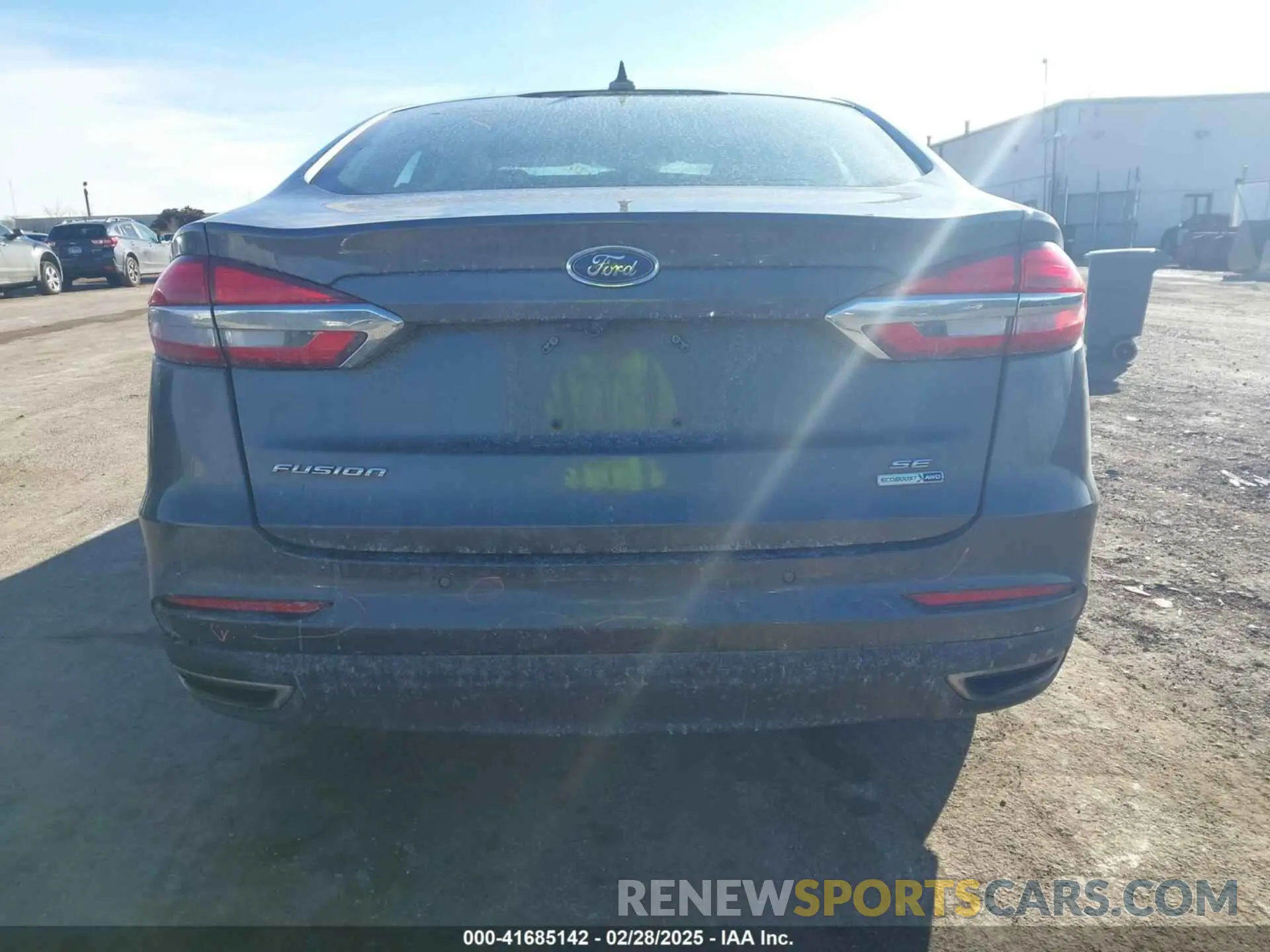 16 fotografías del automóvil dañado 3FA6P0T93KR183239 FORD FUSION 2019