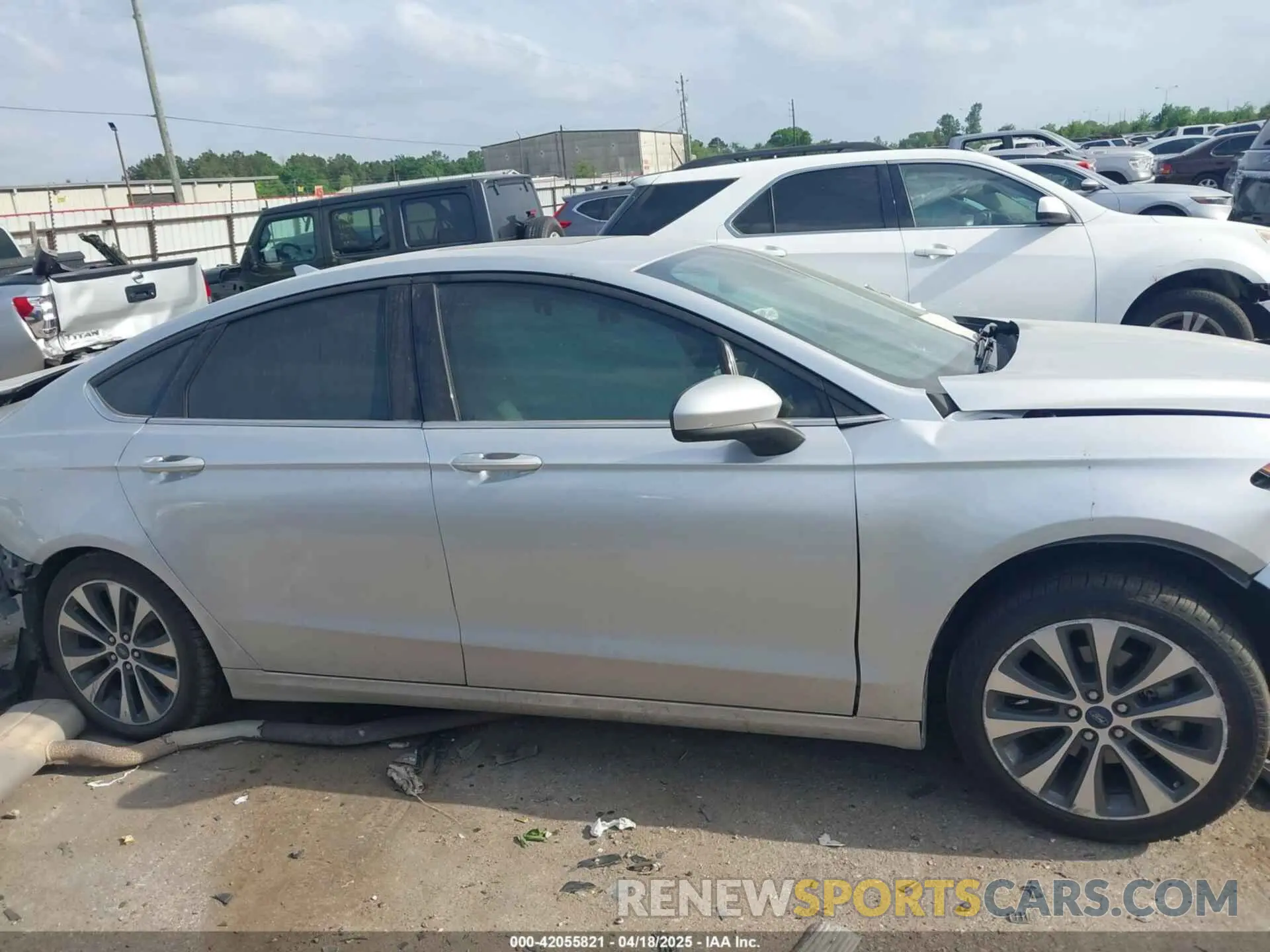 12 fotografías del automóvil dañado 3FA6P0T97KR269301 FORD FUSION 2019