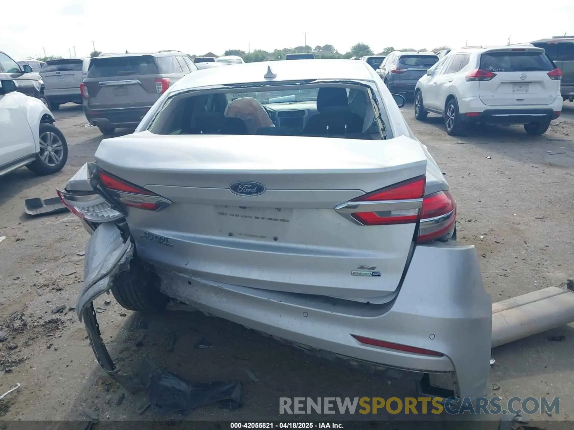 15 fotografías del automóvil dañado 3FA6P0T97KR269301 FORD FUSION 2019
