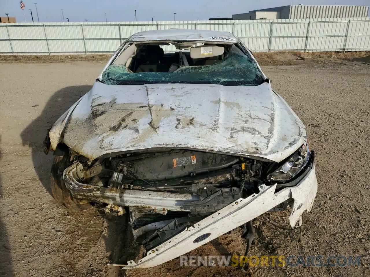 5 fotografías del automóvil dañado 3FA6P0T98KR238610 FORD FUSION 2019