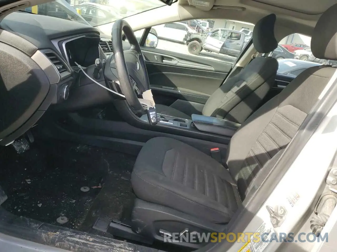 7 fotografías del automóvil dañado 3FA6P0T99KR237983 FORD FUSION 2019