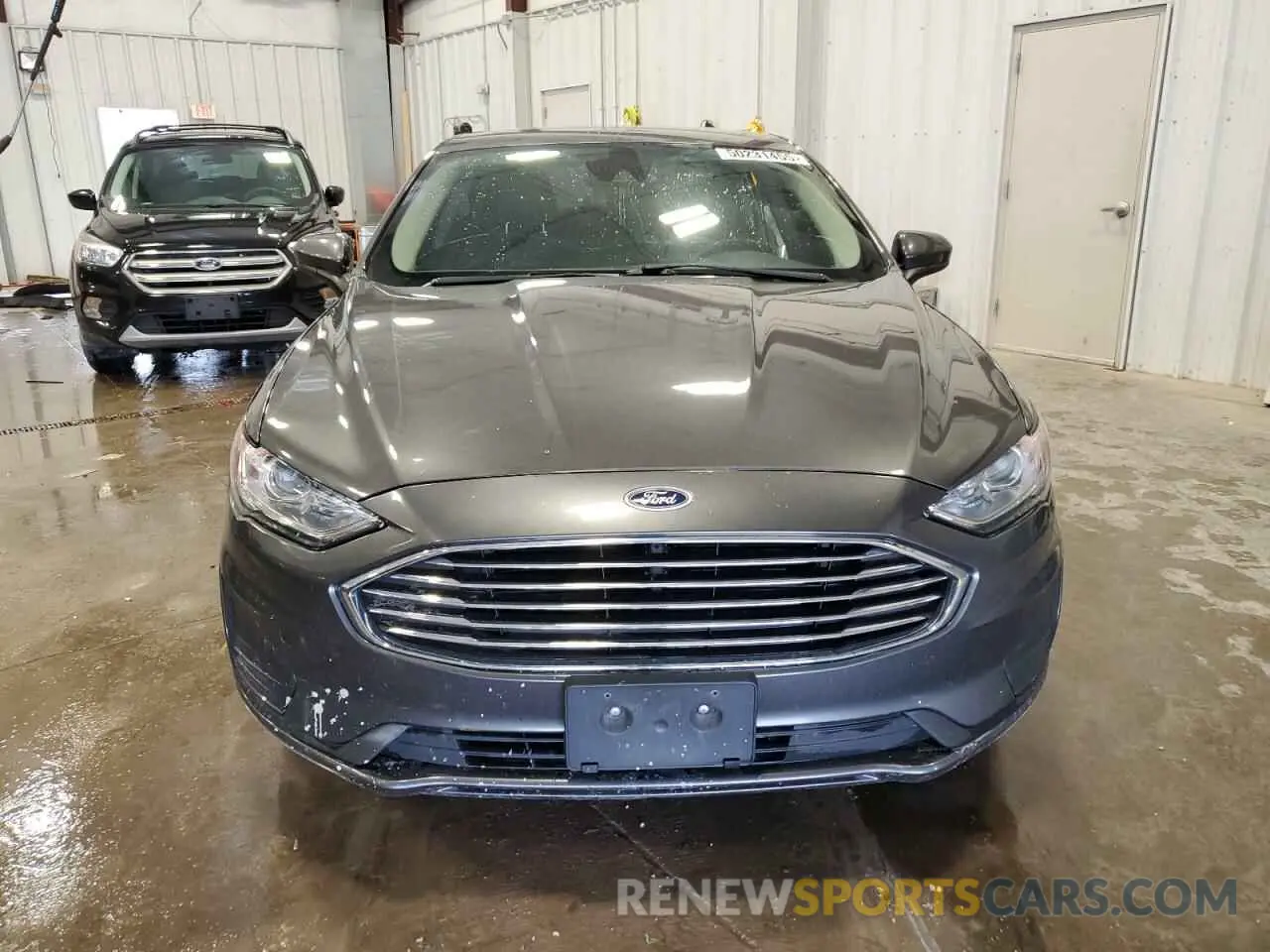 5 fotografías del automóvil dañado 3FA6P0T9XKR247700 FORD FUSION 2019