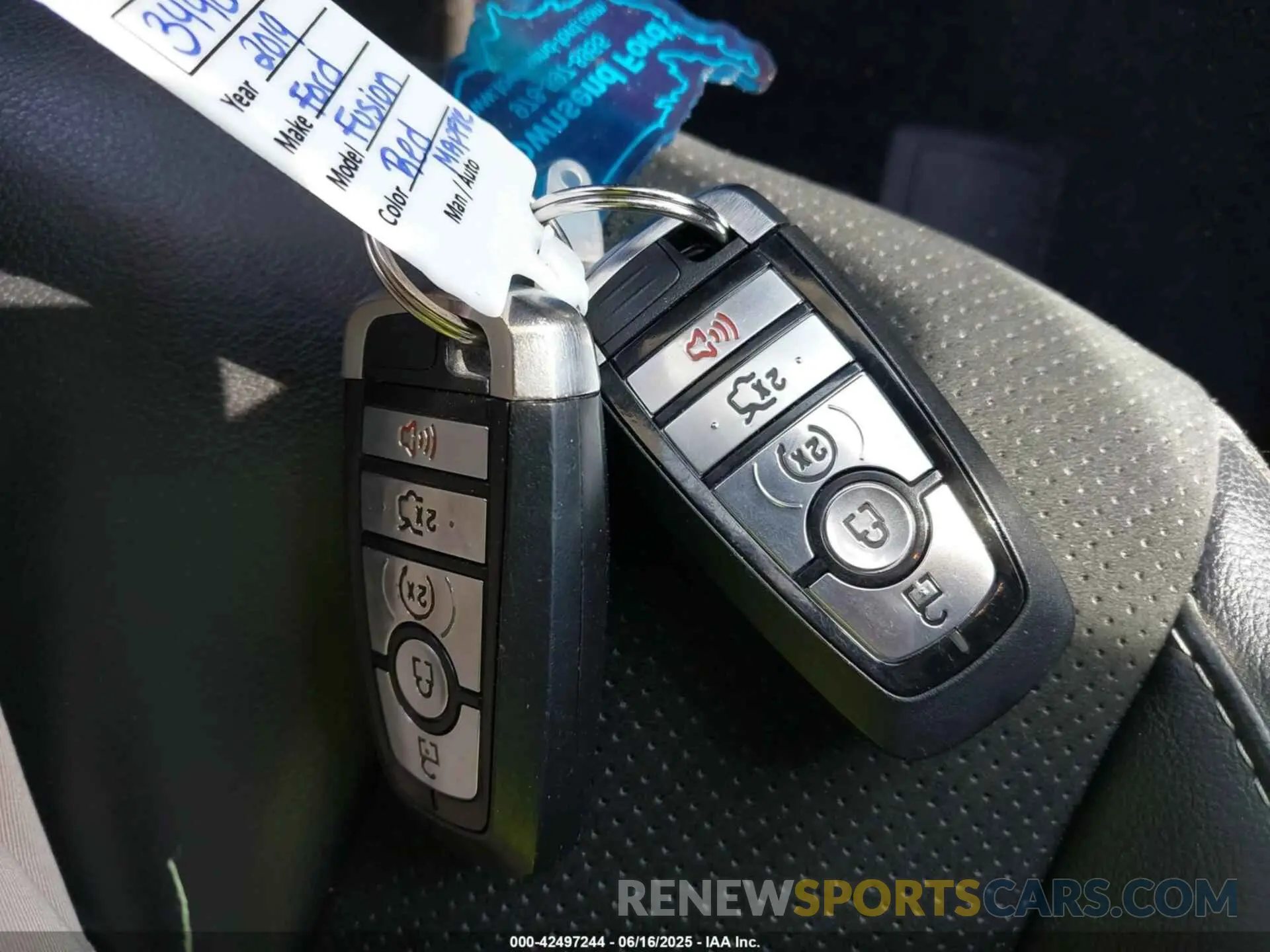 11 fotografías del automóvil dañado 3FA6P0VP5KR212168 FORD FUSION 2019