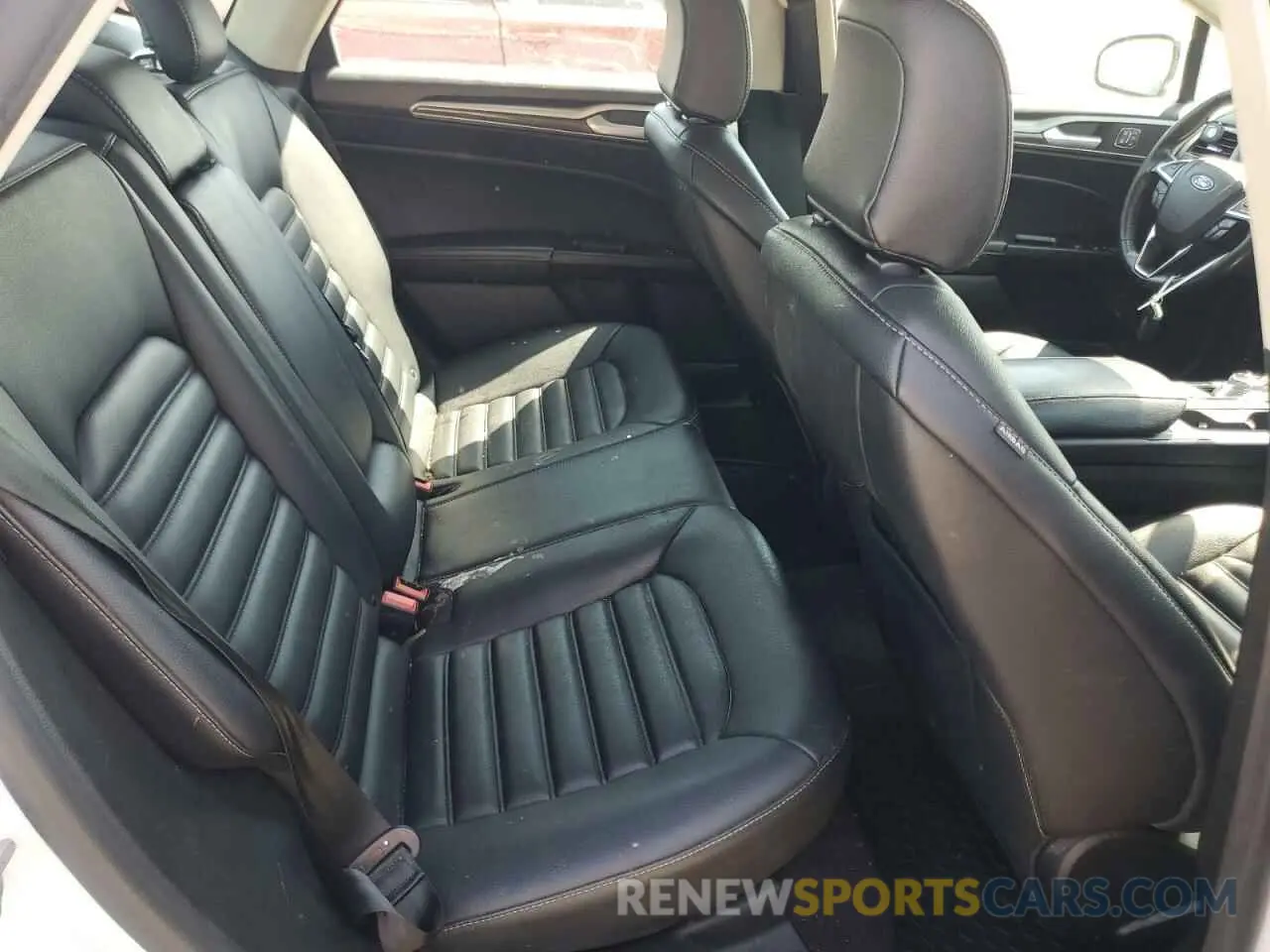 10 fotografías del automóvil dañado 3FA6P0CD1LR176294 FORD FUSION 2020