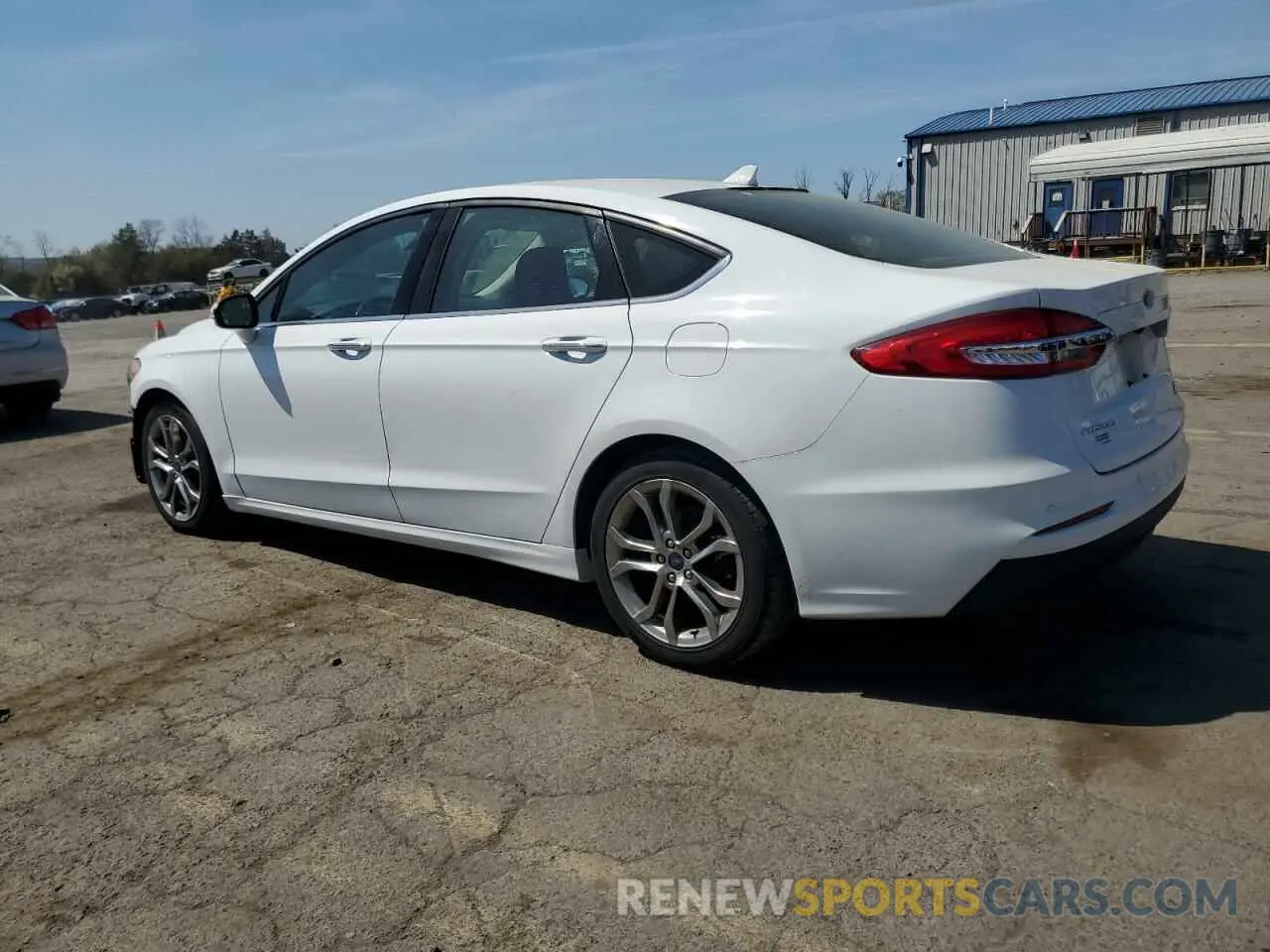 2 fotografías del automóvil dañado 3FA6P0CD1LR176294 FORD FUSION 2020
