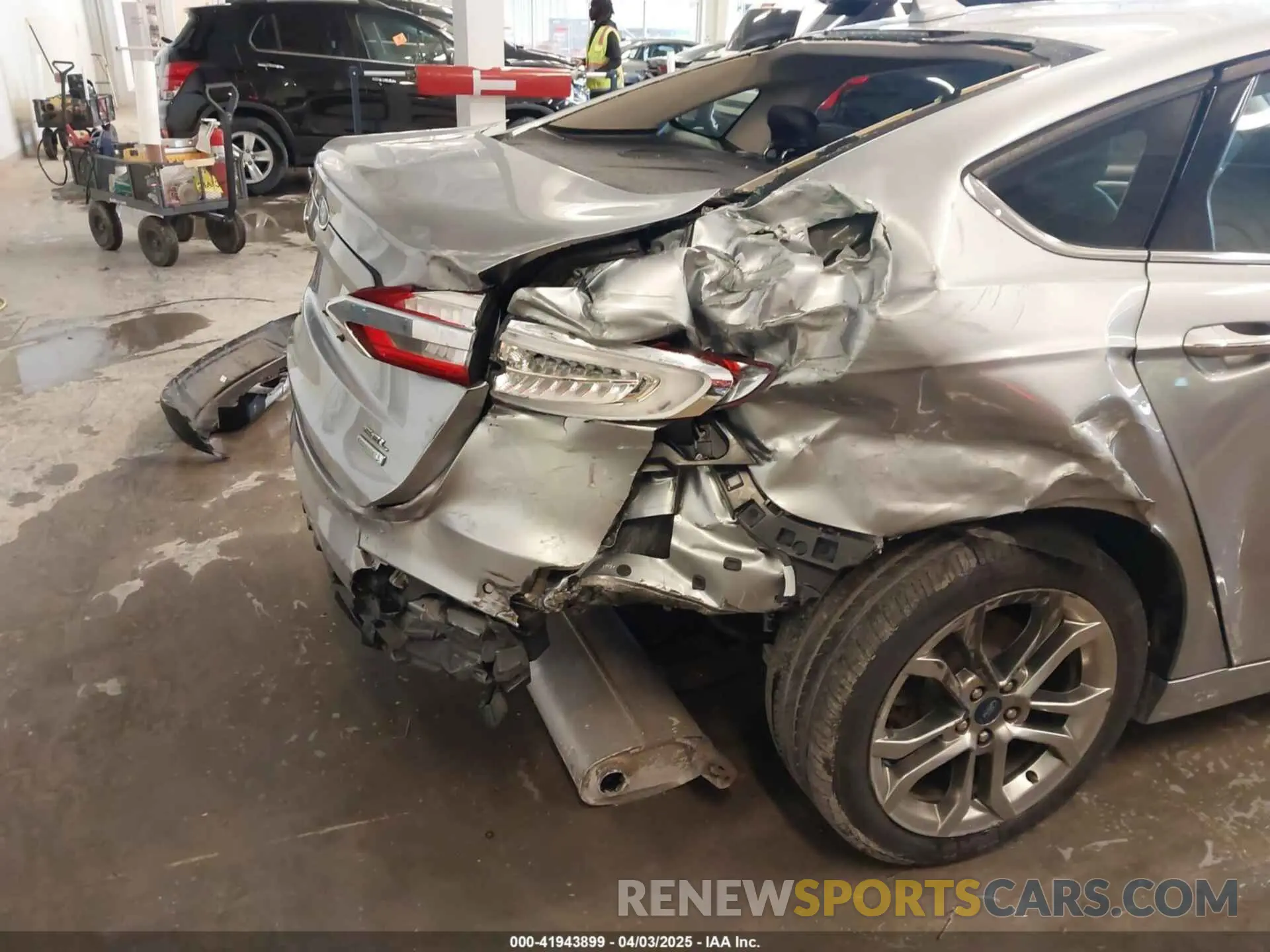 6 fotografías del automóvil dañado 3FA6P0CD1LR195962 FORD FUSION 2020