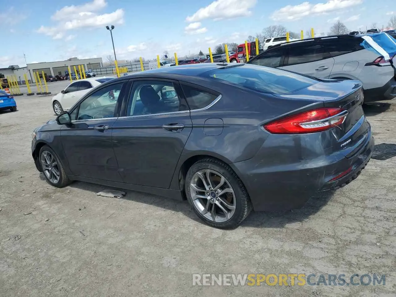 2 fotografías del automóvil dañado 3FA6P0CD4LR153284 FORD FUSION 2020