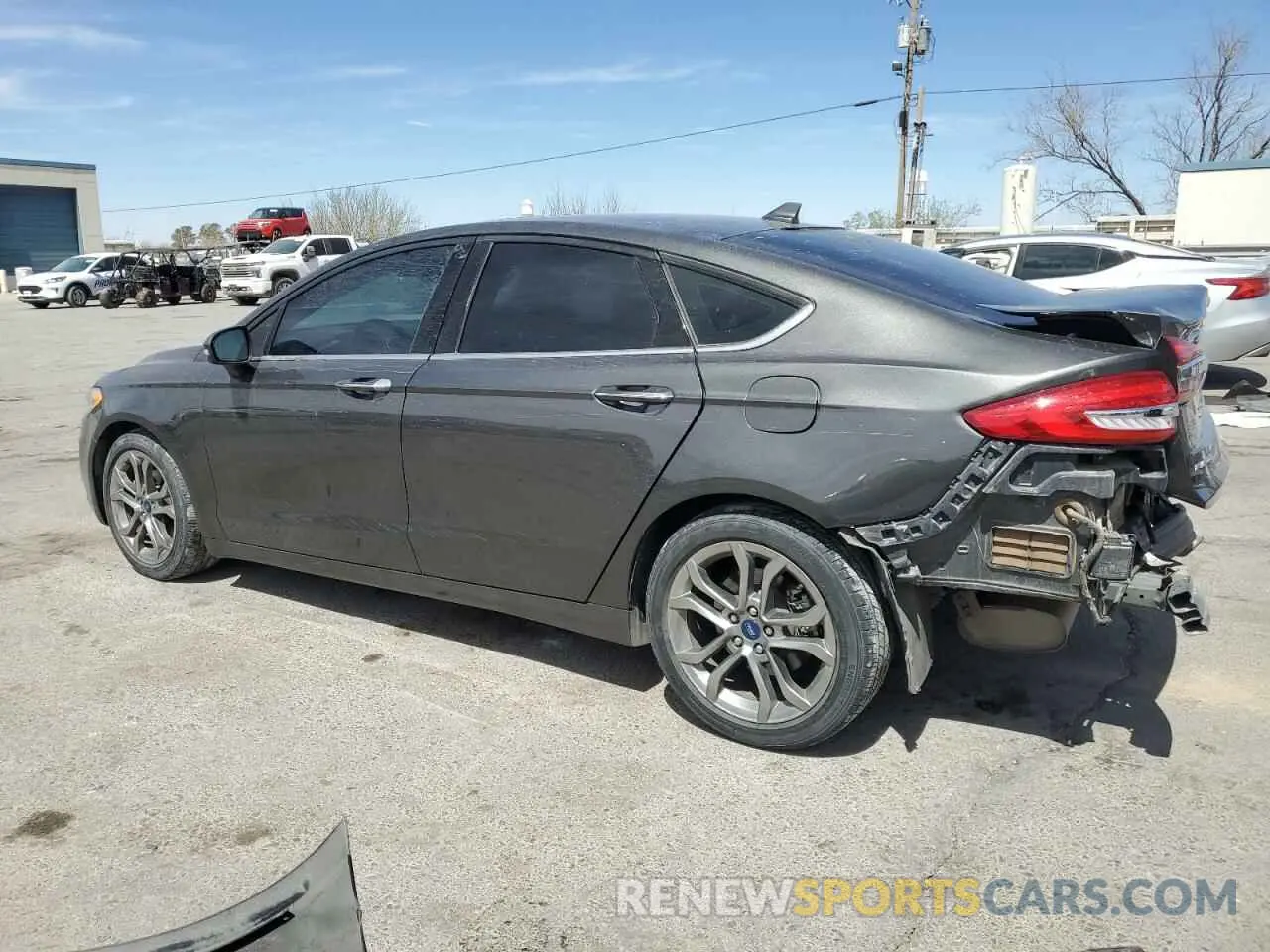 2 fotografías del automóvil dañado 3FA6P0CD4LR189105 FORD FUSION 2020