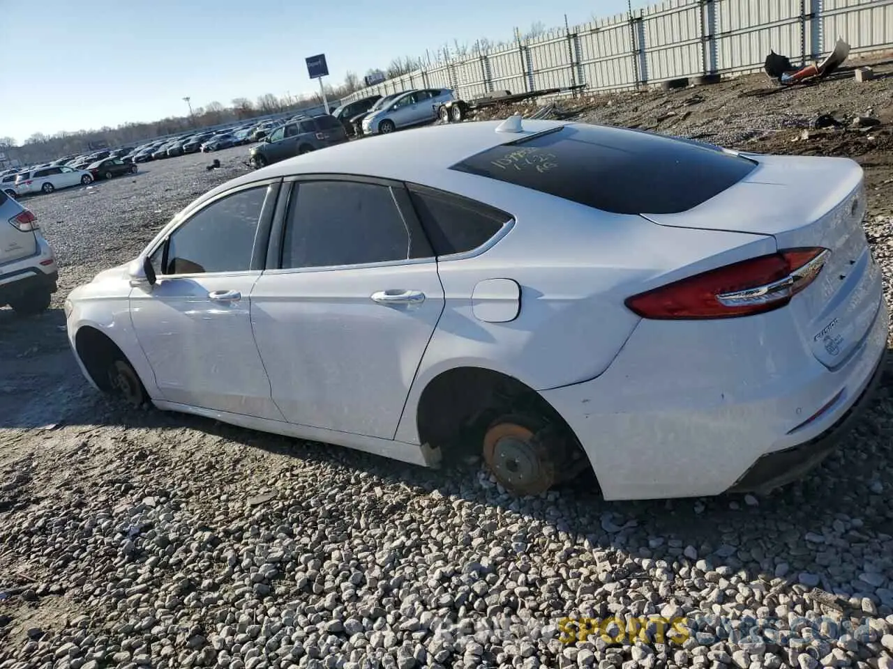 2 fotografías del automóvil dañado 3FA6P0CD5LR177142 FORD FUSION 2020