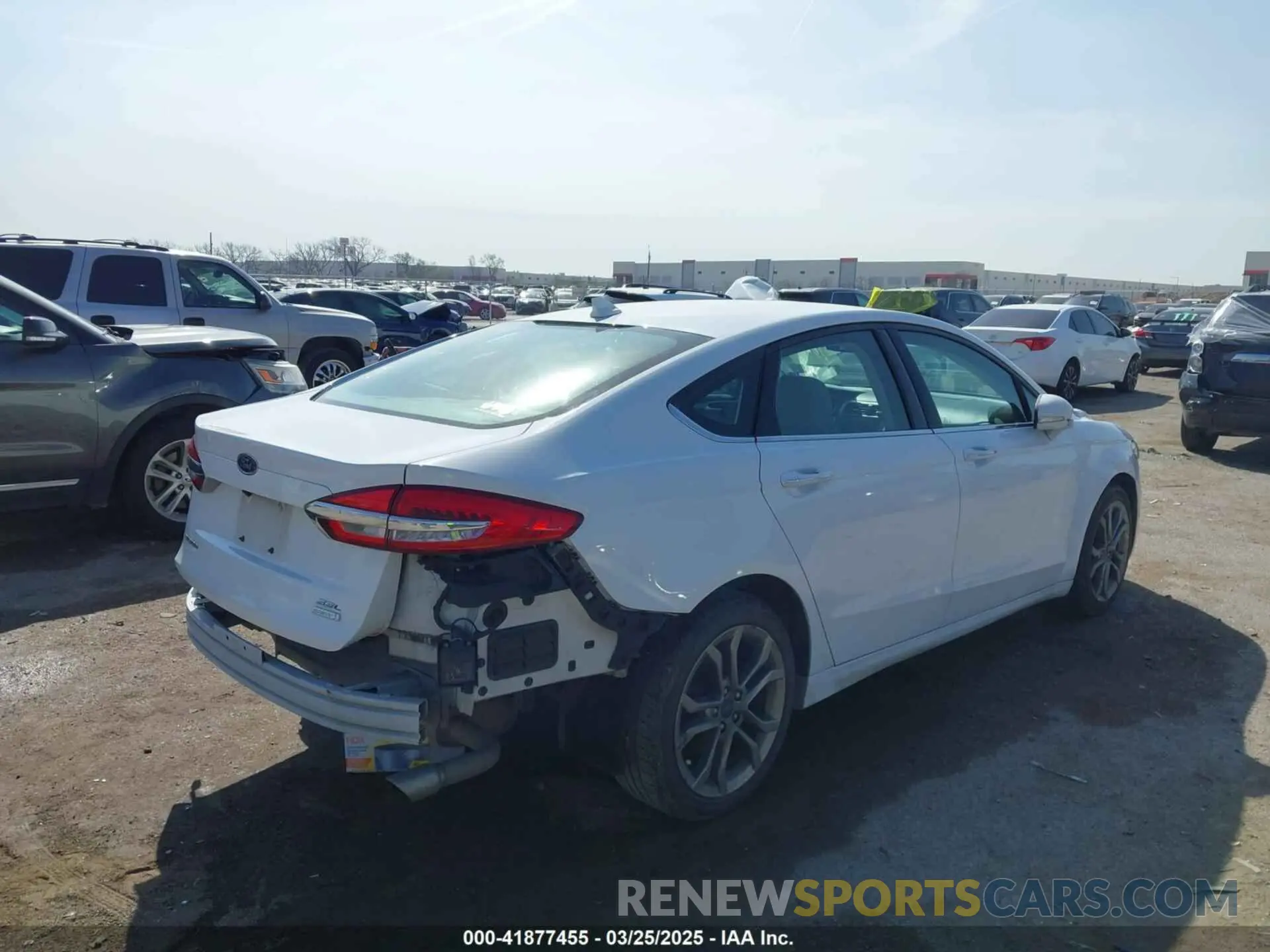 4 fotografías del automóvil dañado 3FA6P0CD6LR205434 FORD FUSION 2020