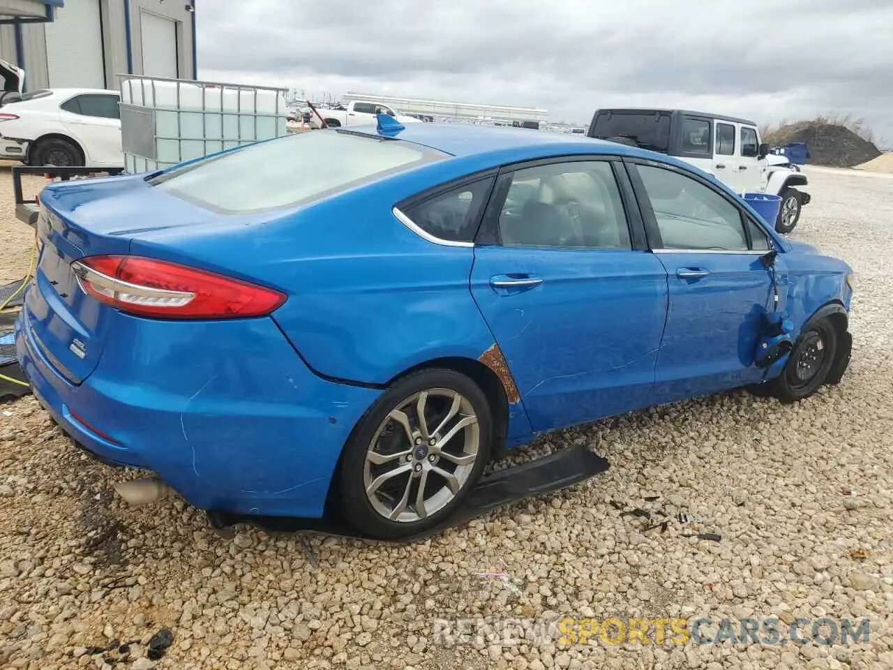 3 fotografías del automóvil dañado 3FA6P0CD7LR136754 FORD FUSION 2020