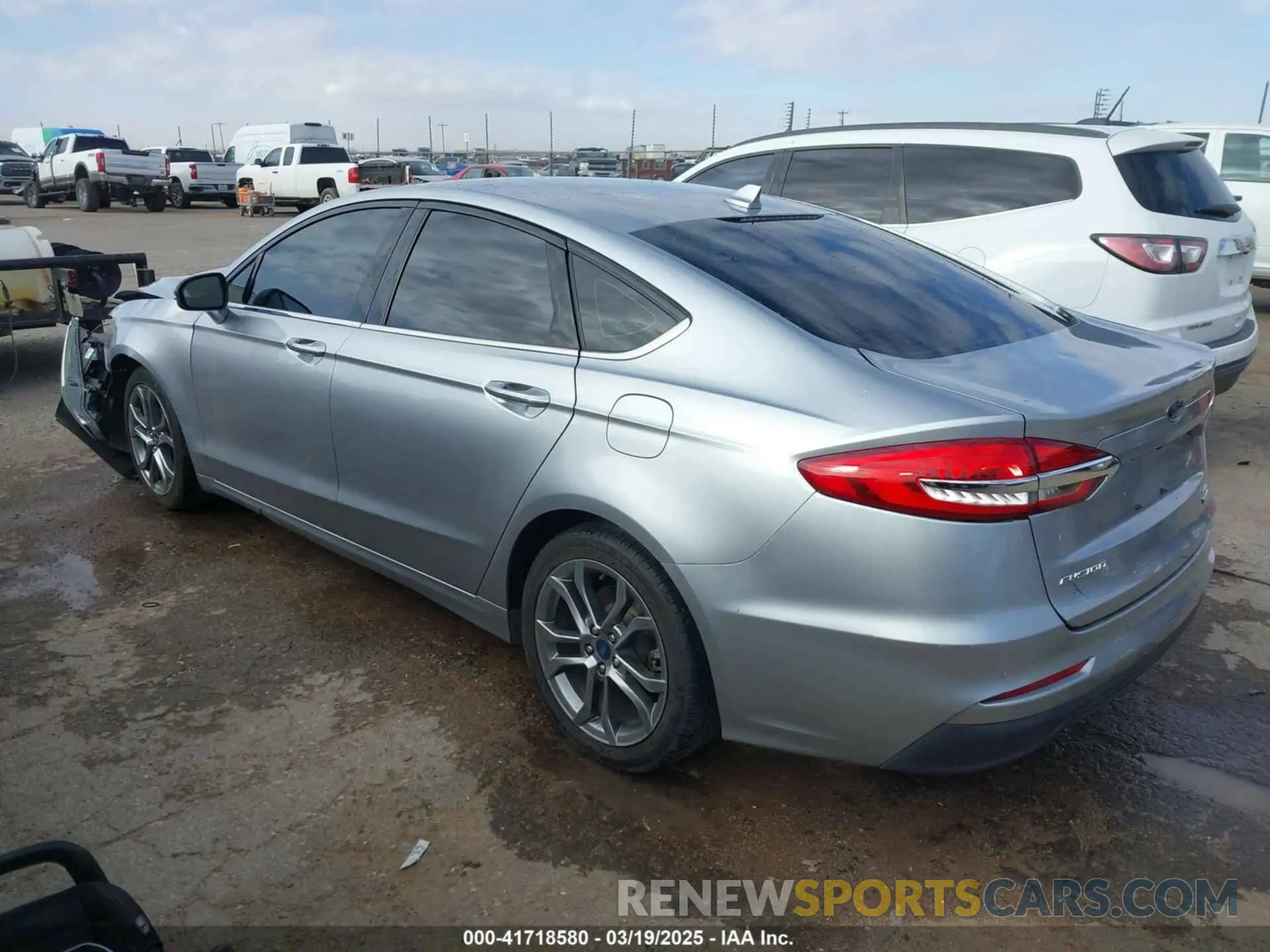 3 fotografías del automóvil dañado 3FA6P0CD7LR177367 FORD FUSION 2020