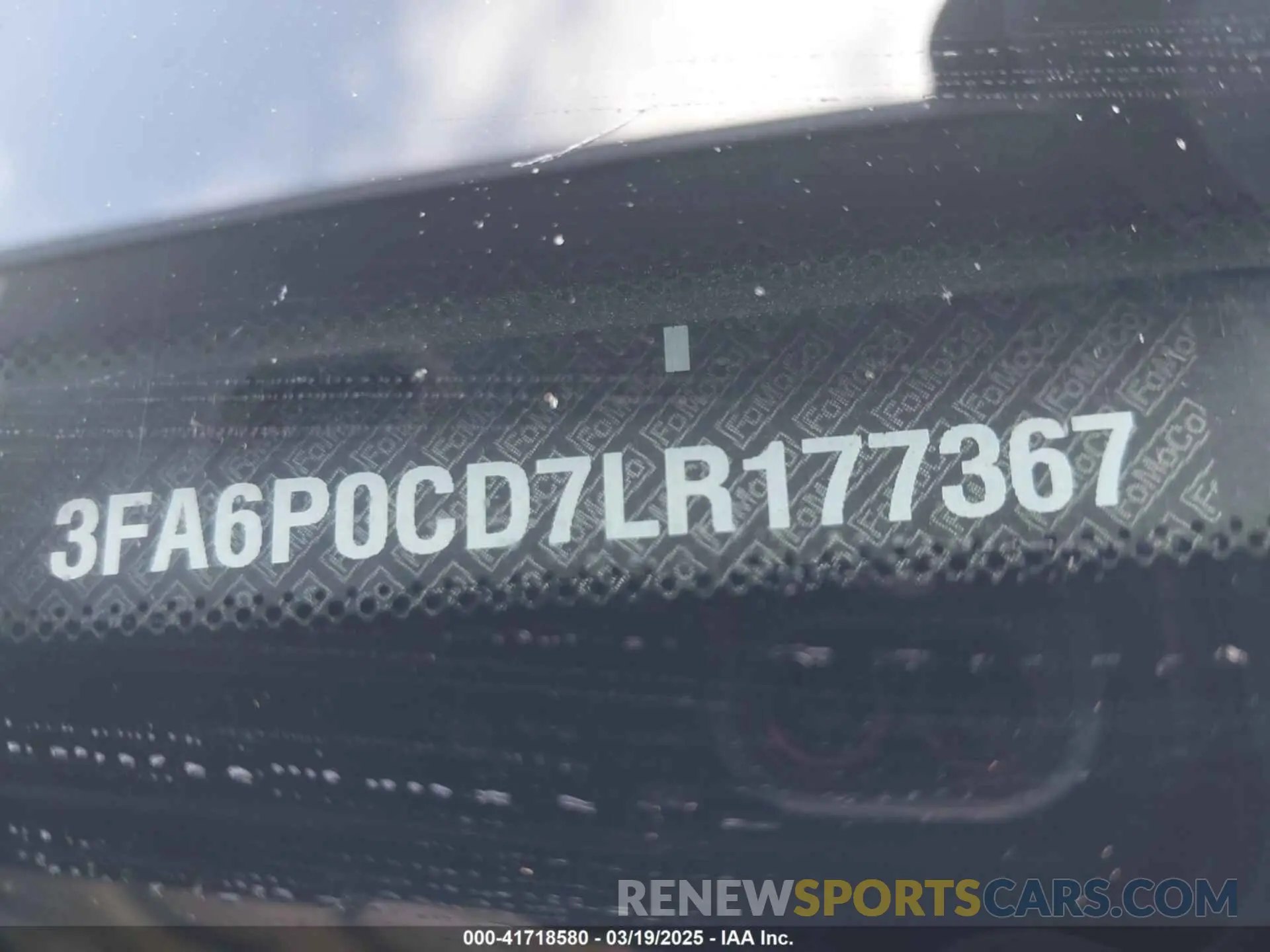9 fotografías del automóvil dañado 3FA6P0CD7LR177367 FORD FUSION 2020