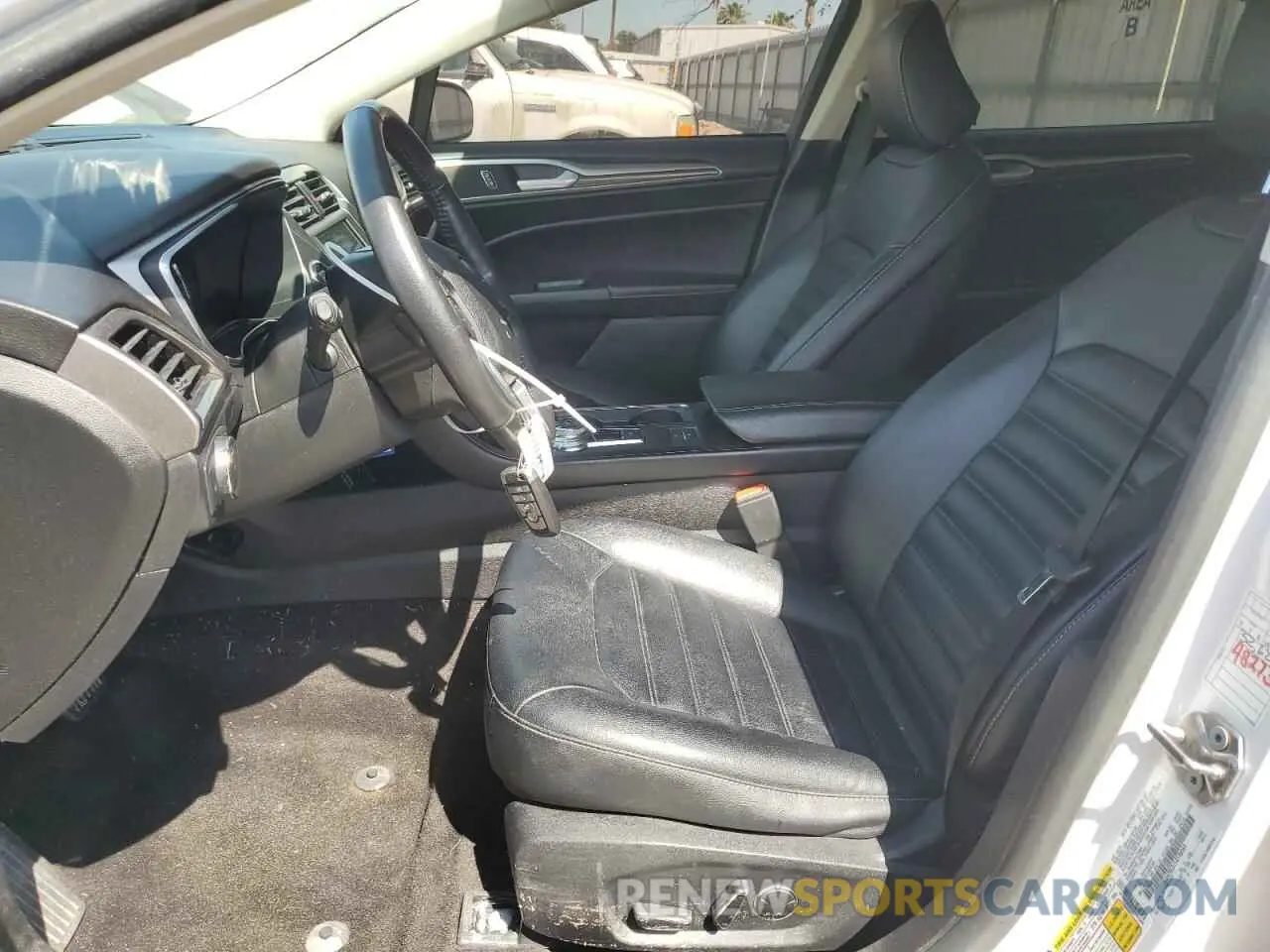 7 fotografías del automóvil dañado 3FA6P0CD7LR196064 FORD FUSION 2020