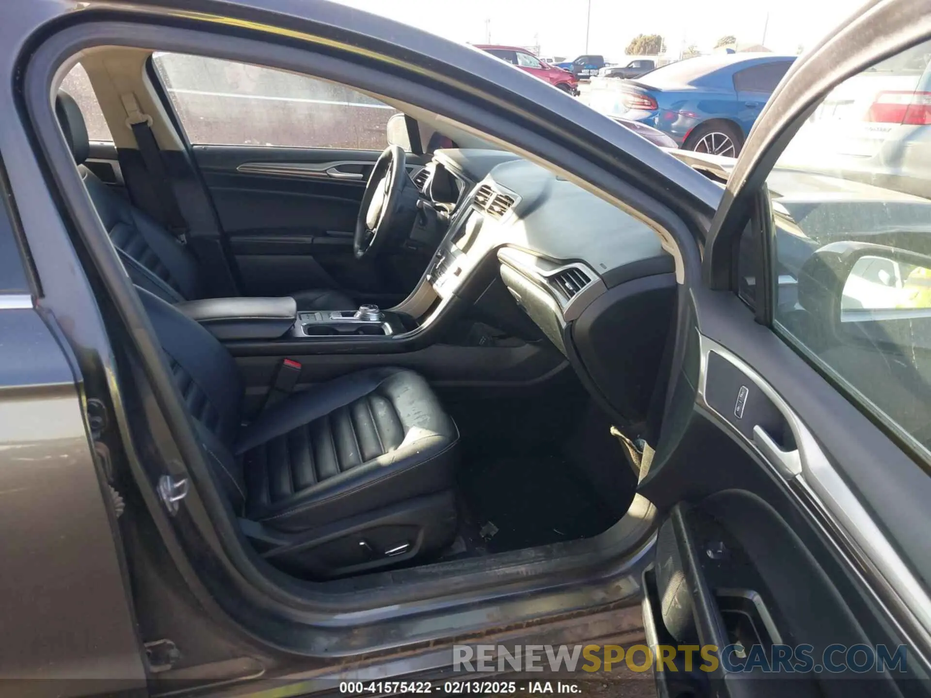 5 fotografías del automóvil dañado 3FA6P0CD8LR117551 FORD FUSION 2020