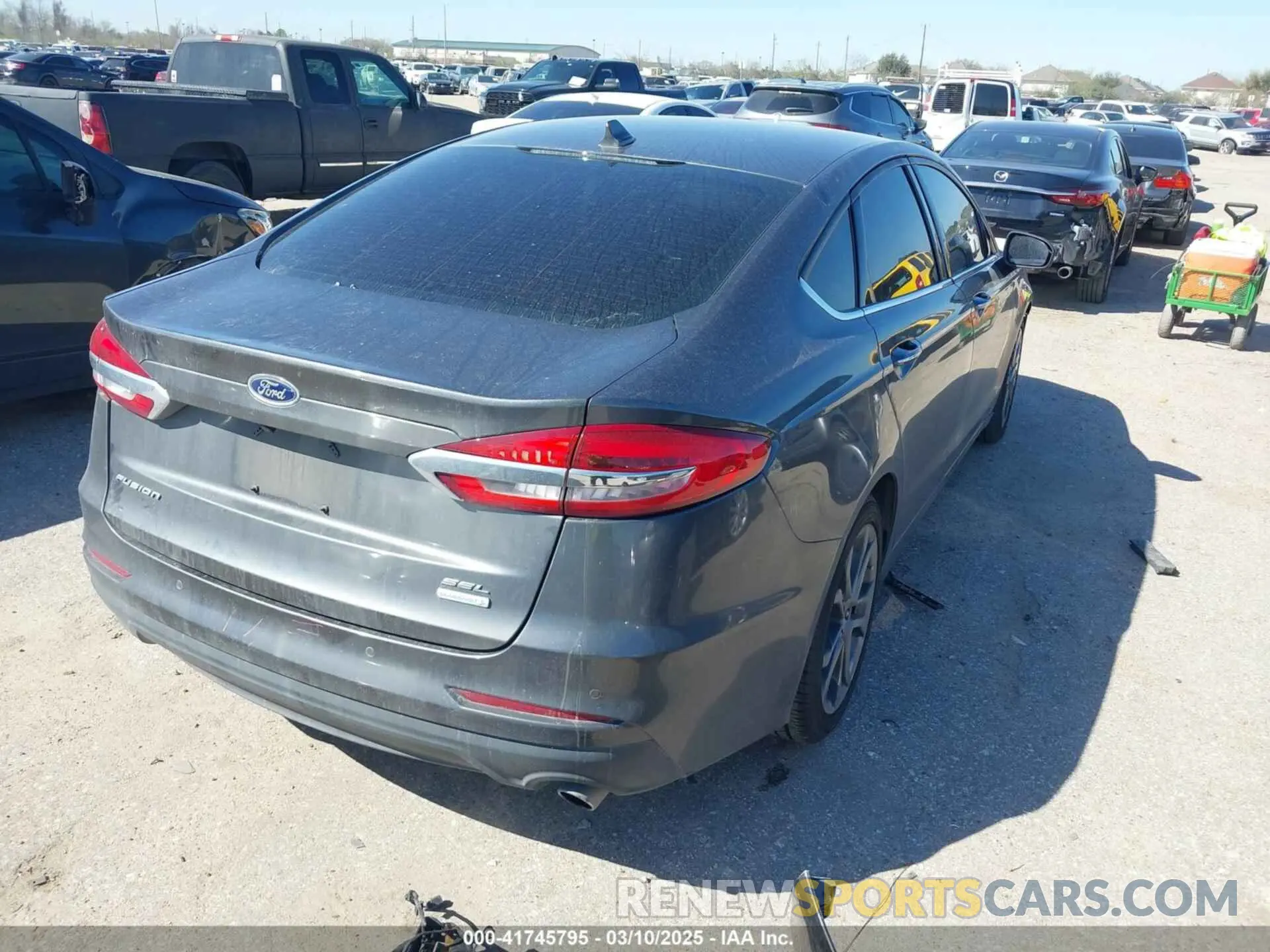 4 fotografías del automóvil dañado 3FA6P0CD8LR177474 FORD FUSION 2020