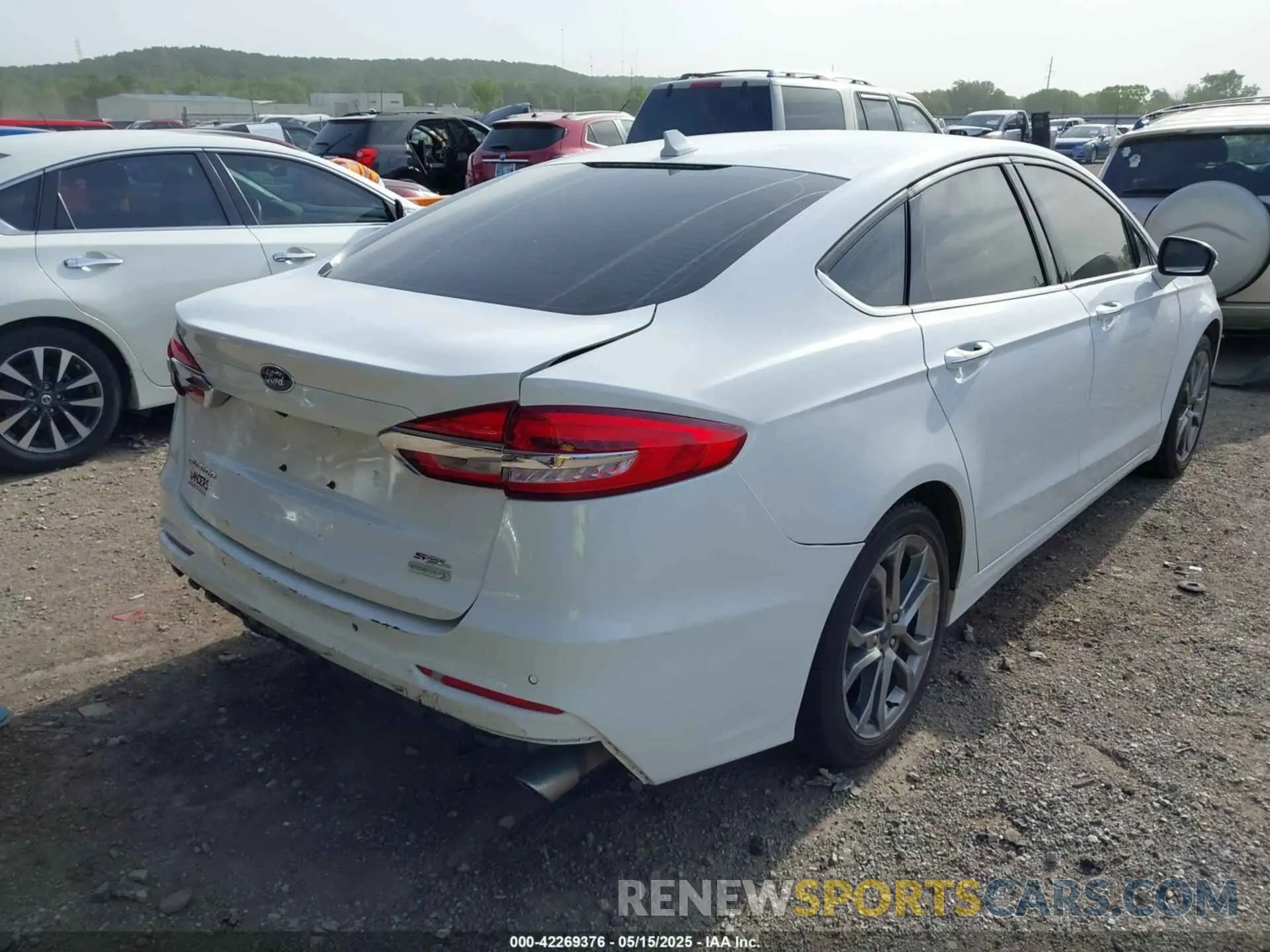 18 fotografías del automóvil dañado 3FA6P0CD9LR195854 FORD FUSION 2020