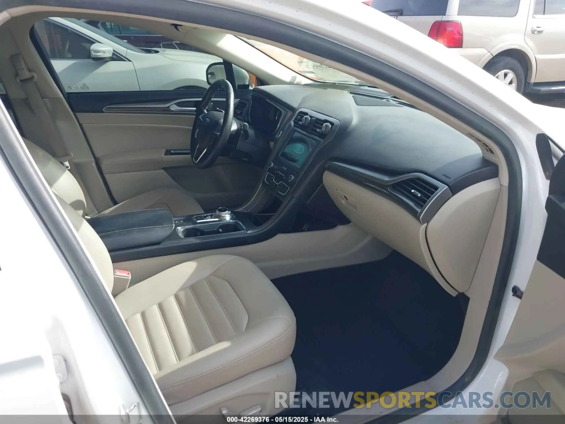 5 fotografías del automóvil dañado 3FA6P0CD9LR195854 FORD FUSION 2020