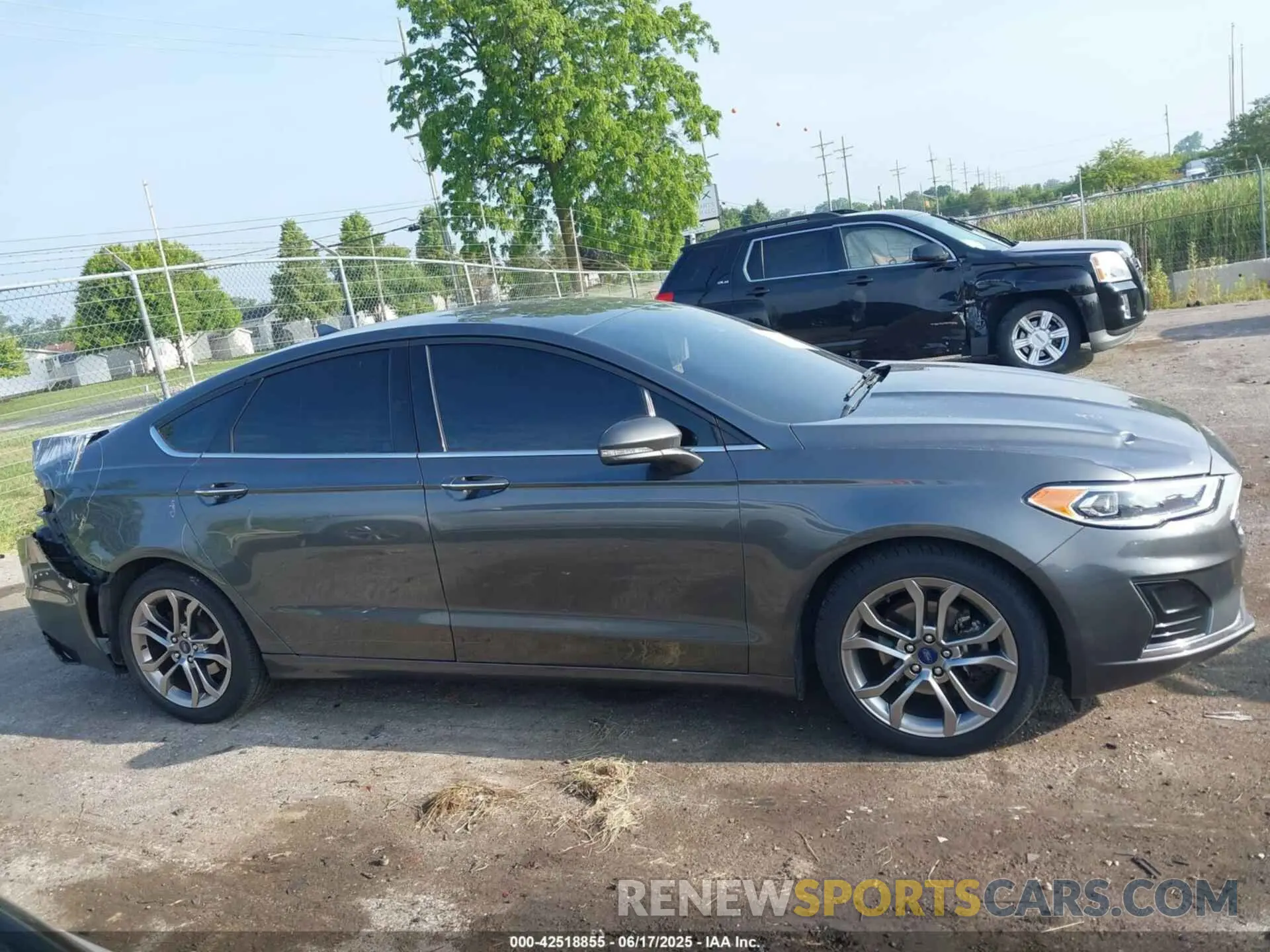 13 fotografías del automóvil dañado 3FA6P0CD9LR229470 FORD FUSION 2020