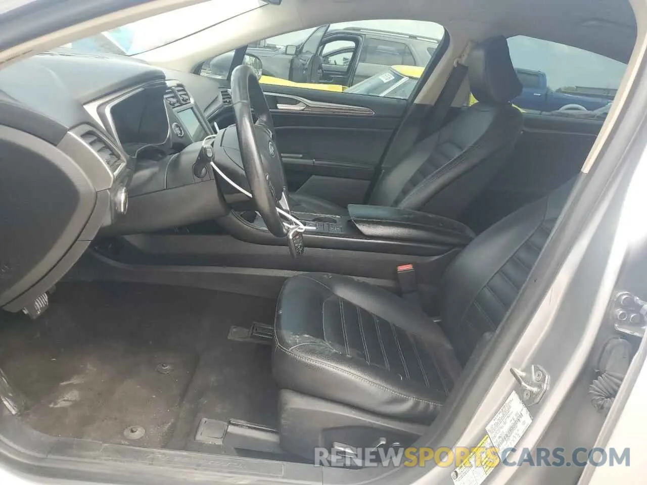 7 fotografías del automóvil dañado 3FA6P0CDXLR193210 FORD FUSION 2020