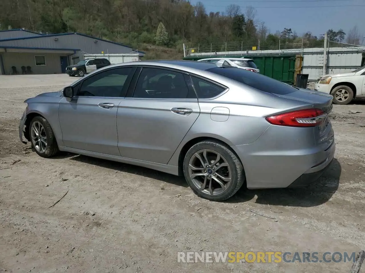 2 fotografías del automóvil dañado 3FA6P0CDXLR193322 FORD FUSION 2020