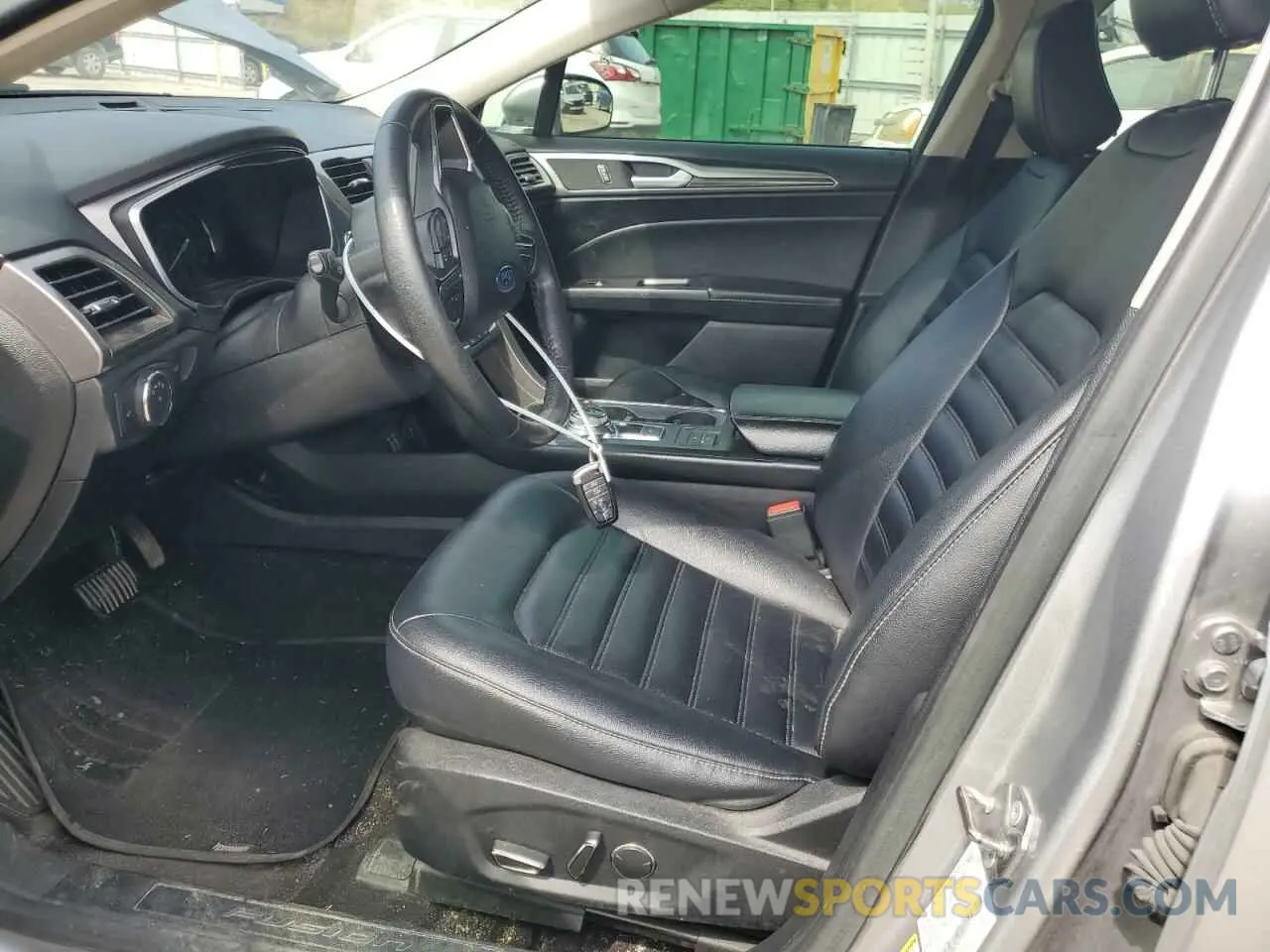 7 fotografías del automóvil dañado 3FA6P0CDXLR193322 FORD FUSION 2020