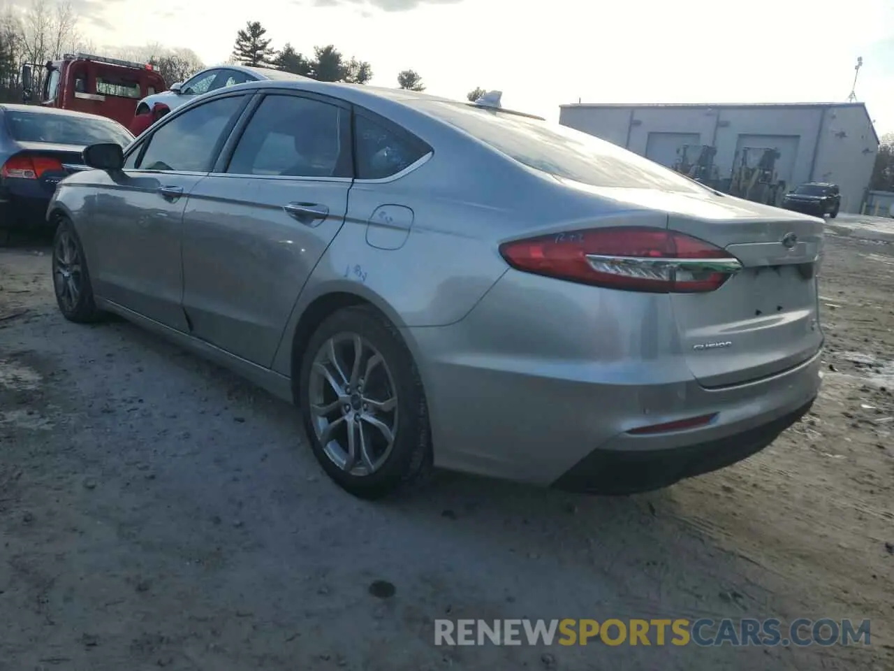 2 fotografías del automóvil dañado 3FA6P0CDXLR196530 FORD FUSION 2020