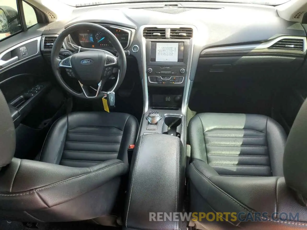8 fotografías del automóvil dañado 3FA6P0CDXLR256306 FORD FUSION 2020