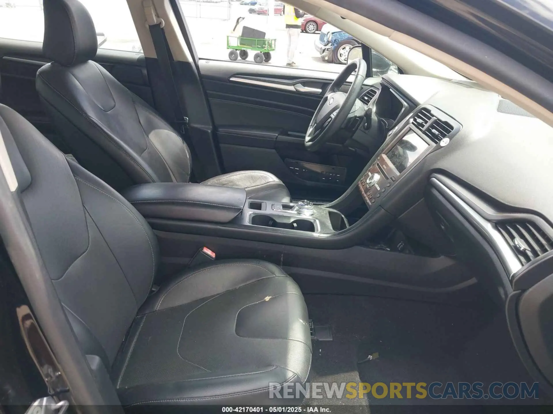 5 fotografías del automóvil dañado 3FA6P0D90LR175065 FORD FUSION 2020