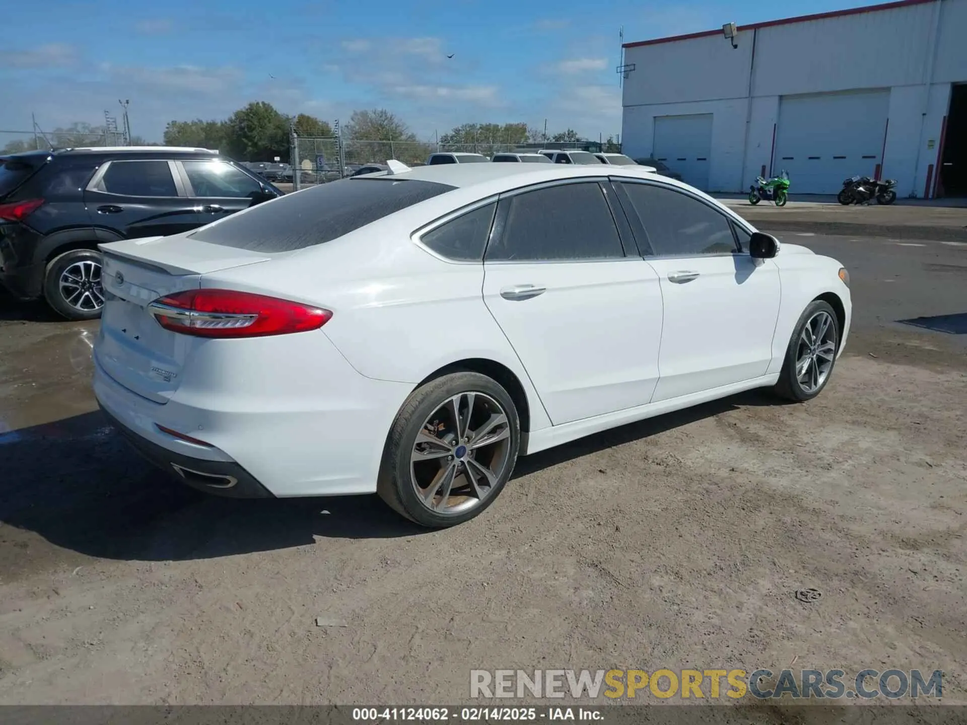 4 fotografías del automóvil dañado 3FA6P0D92LR153181 FORD FUSION 2020