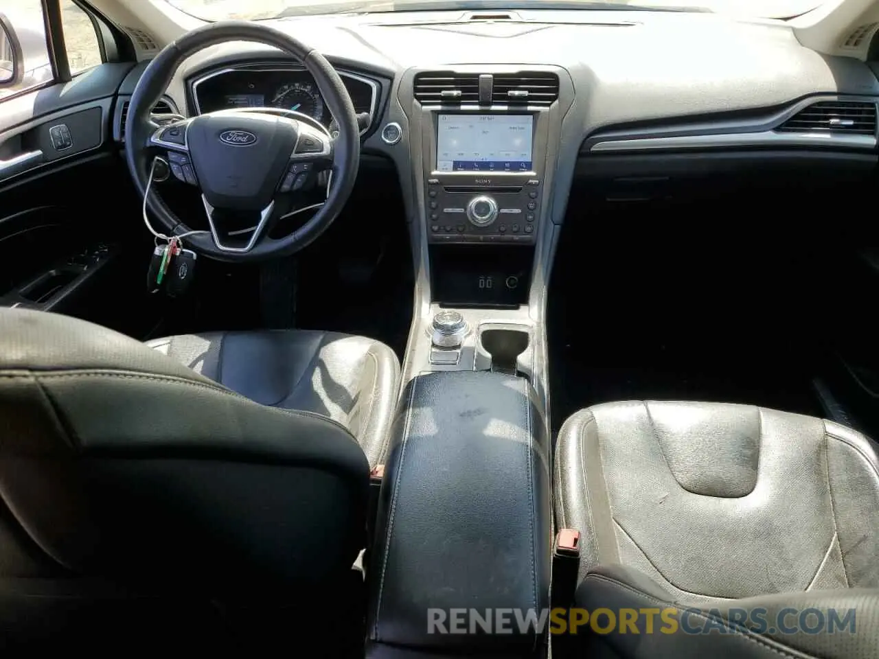 8 fotografías del automóvil dañado 3FA6P0D92LR192336 FORD FUSION 2020