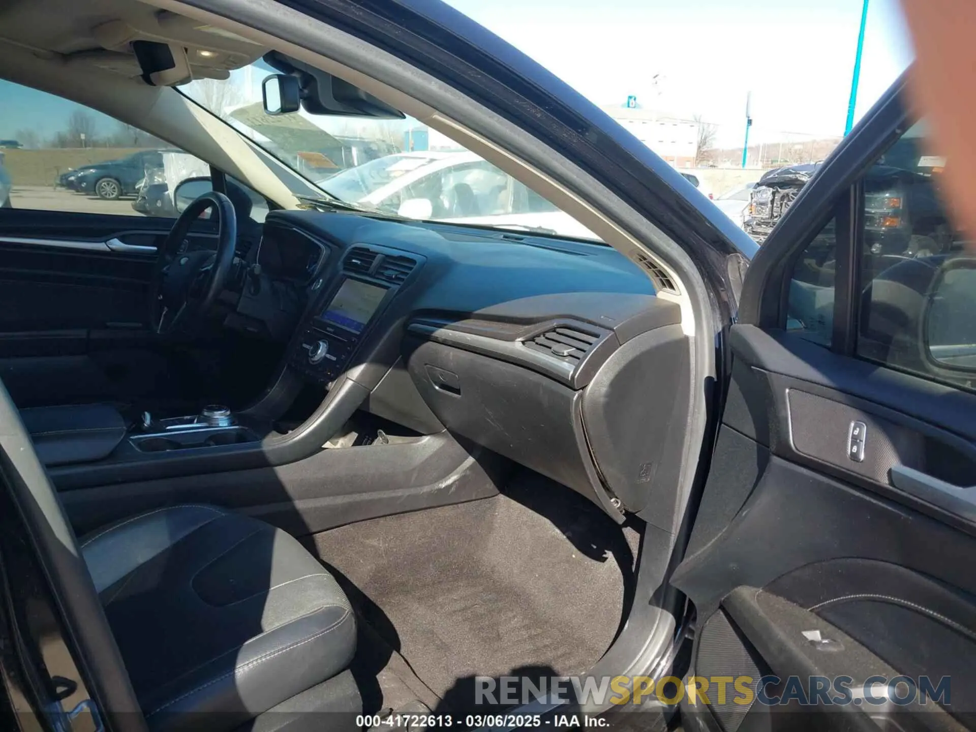 5 fotografías del automóvil dañado 3FA6P0D93LR131495 FORD FUSION 2020