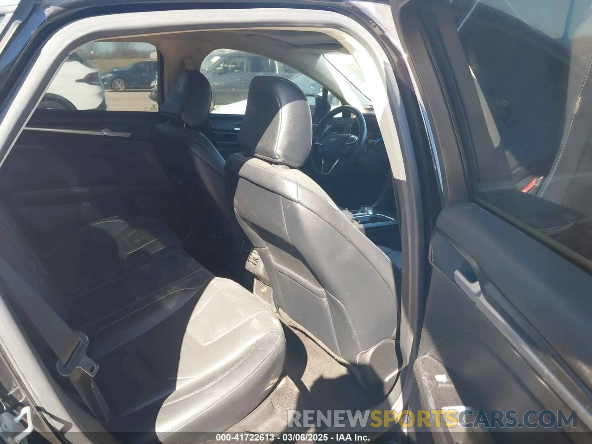 8 fotografías del automóvil dañado 3FA6P0D93LR131495 FORD FUSION 2020
