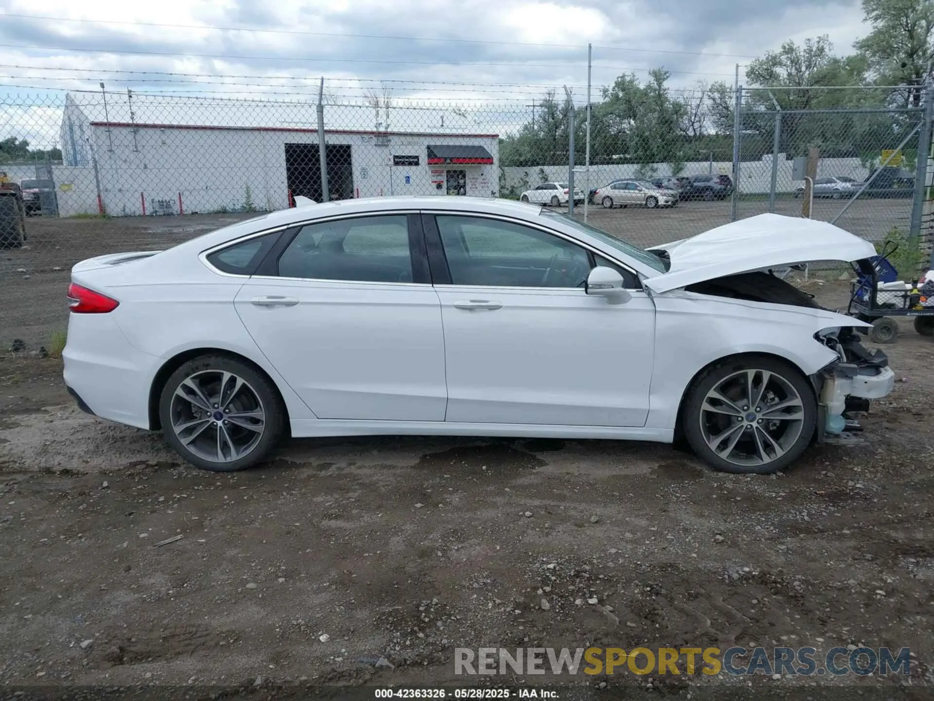 14 fotografías del automóvil dañado 3FA6P0D95LR138772 FORD FUSION 2020