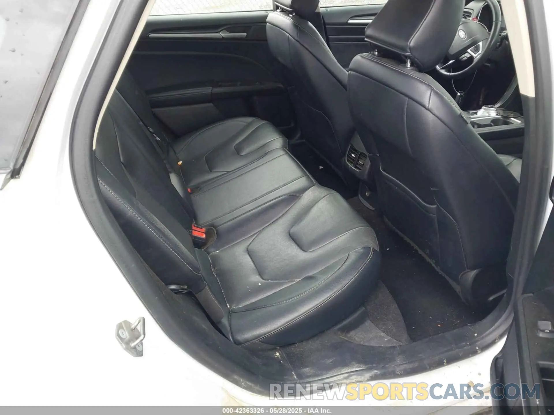 8 fotografías del automóvil dañado 3FA6P0D95LR138772 FORD FUSION 2020