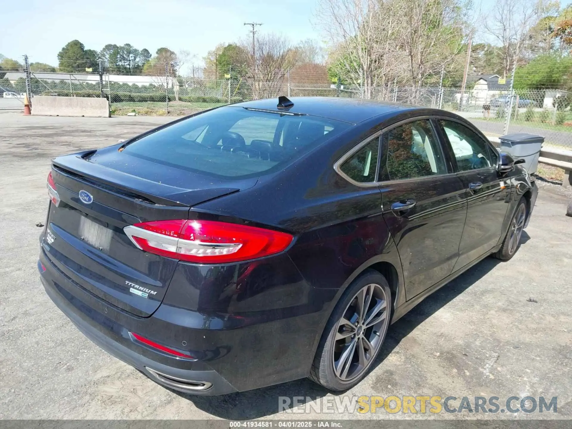 4 fotografías del automóvil dañado 3FA6P0D96LR133693 FORD FUSION 2020