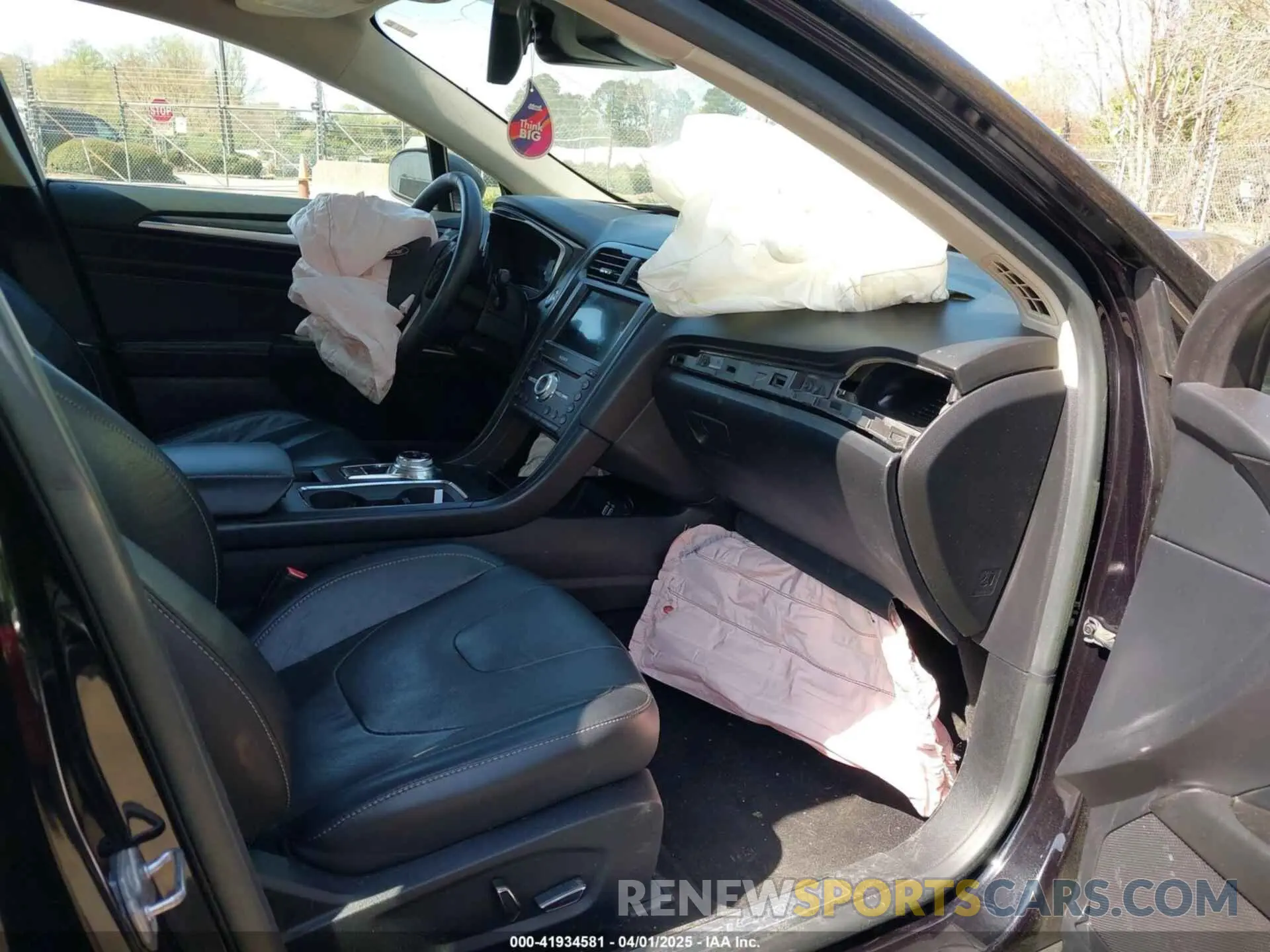 5 fotografías del automóvil dañado 3FA6P0D96LR133693 FORD FUSION 2020