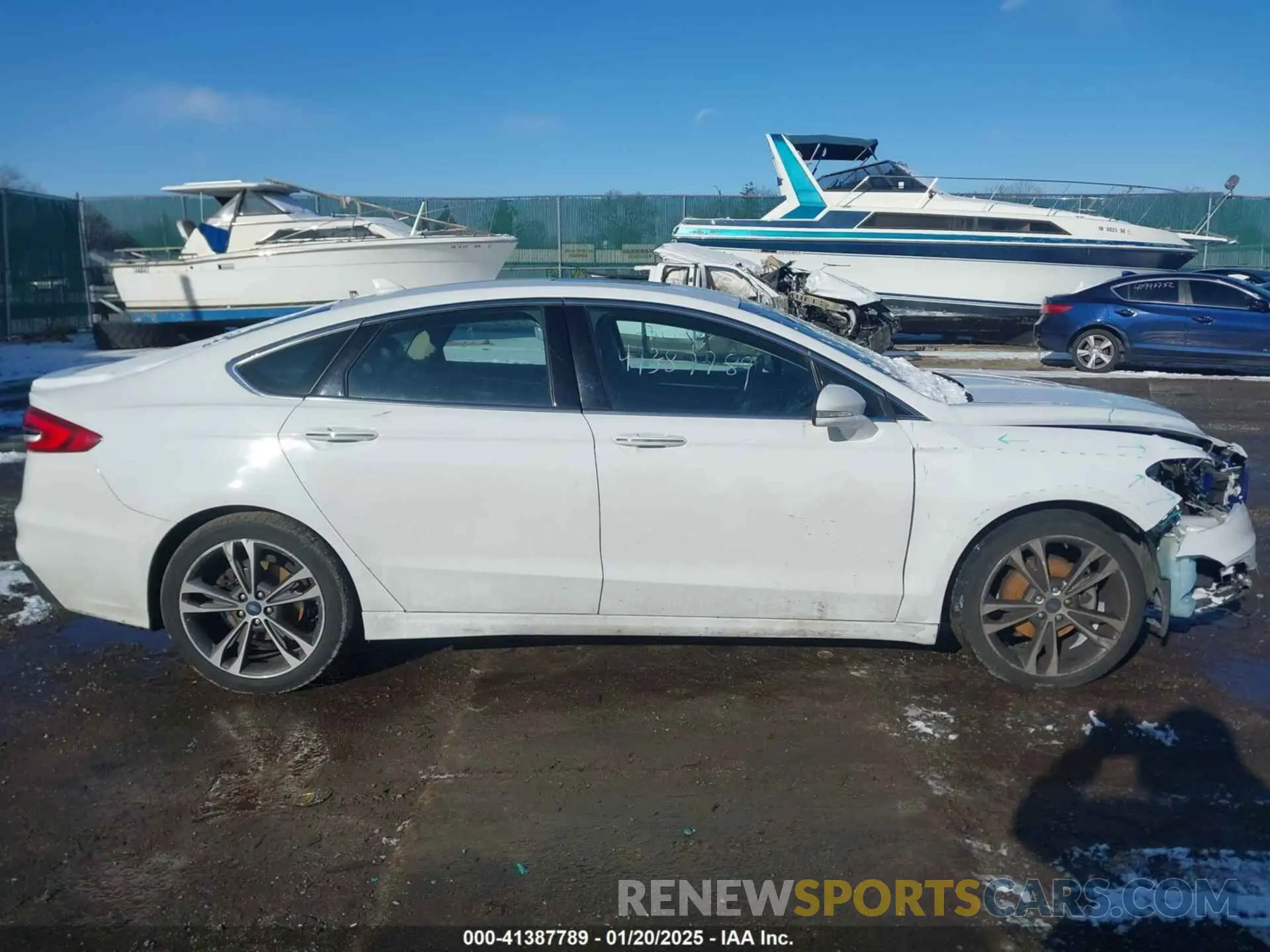13 fotografías del automóvil dañado 3FA6P0D98LR137695 FORD FUSION 2020