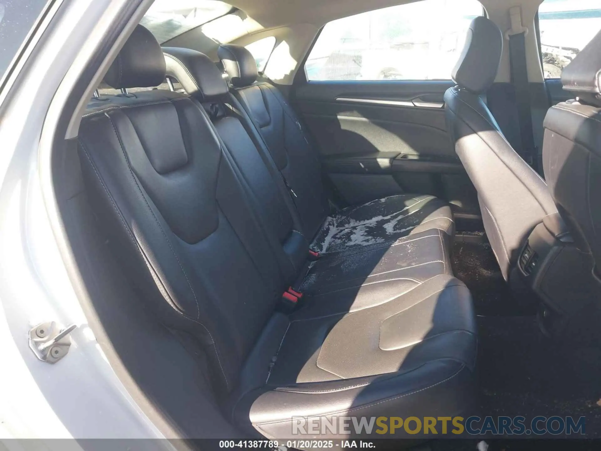 8 fotografías del automóvil dañado 3FA6P0D98LR137695 FORD FUSION 2020