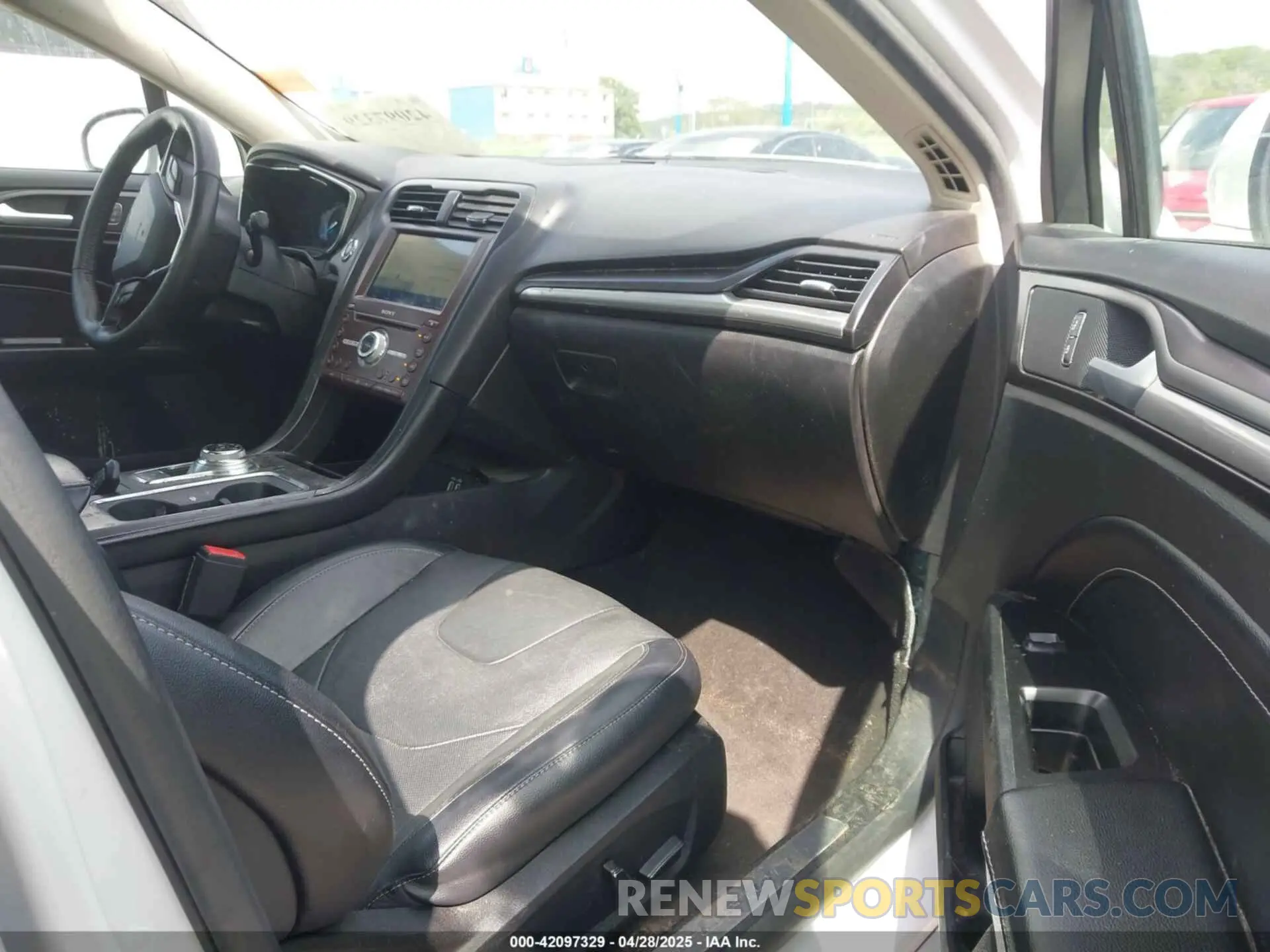 5 fotografías del automóvil dañado 3FA6P0D99LR192821 FORD FUSION 2020
