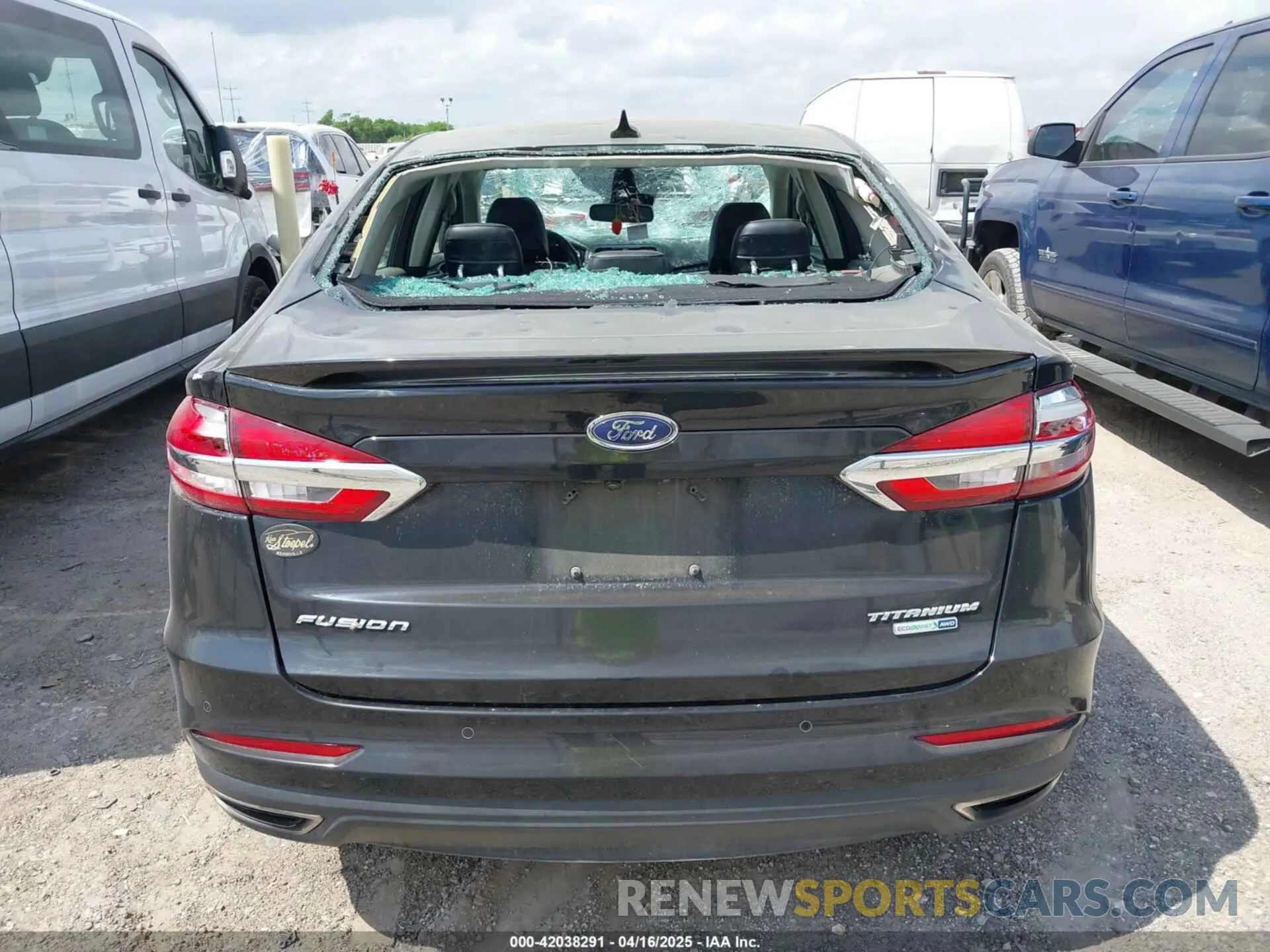16 fotografías del automóvil dañado 3FA6P0D99LR203347 FORD FUSION 2020