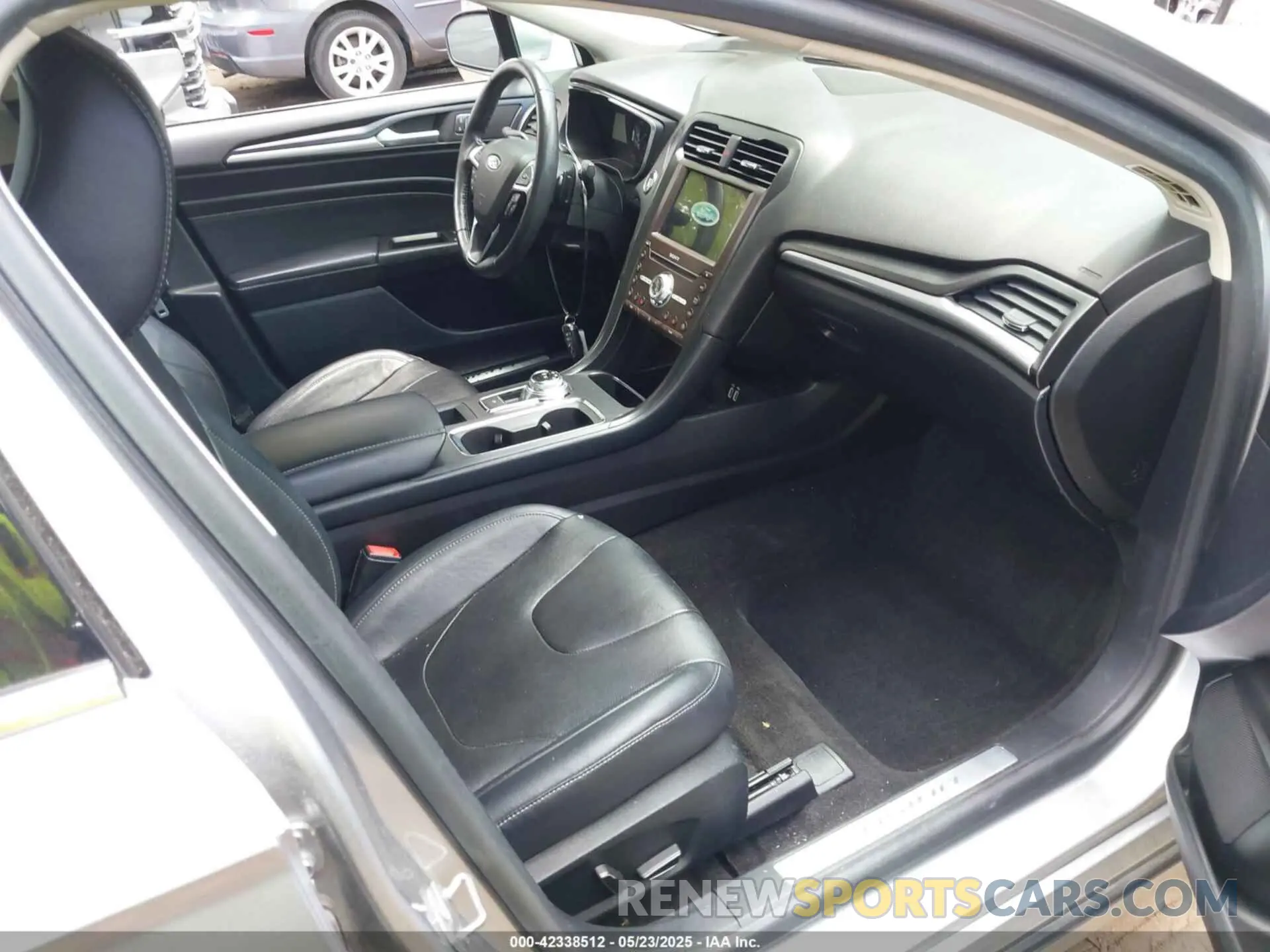 5 fotografías del automóvil dañado 3FA6P0D9XLR174750 FORD FUSION 2020