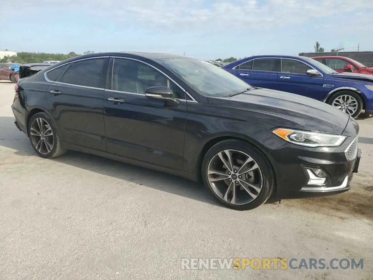 4 fotografías del automóvil dañado 3FA6P0D9XLR175848 FORD FUSION 2020