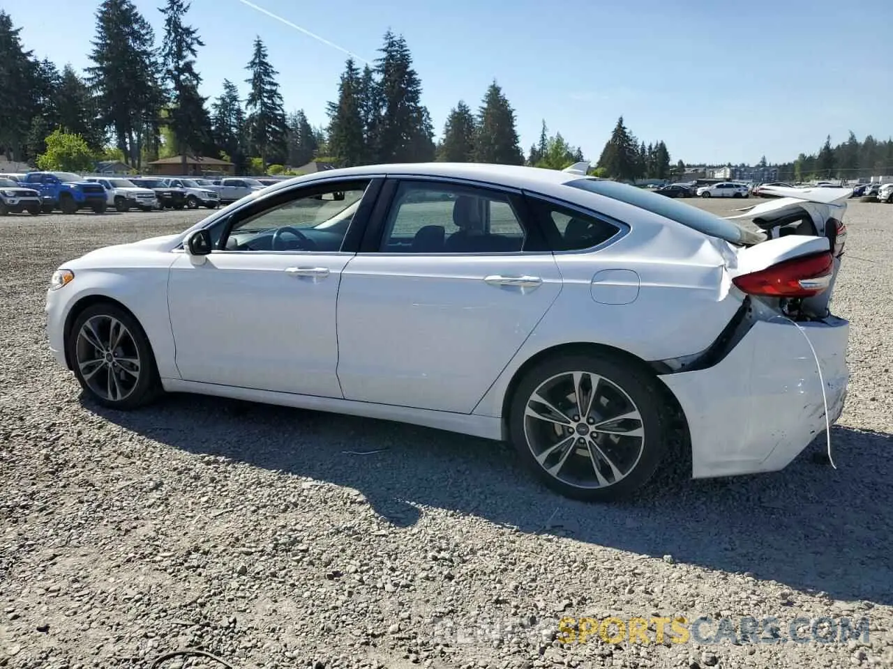 2 fotografías del automóvil dañado 3FA6P0D9XLR205852 FORD FUSION 2020